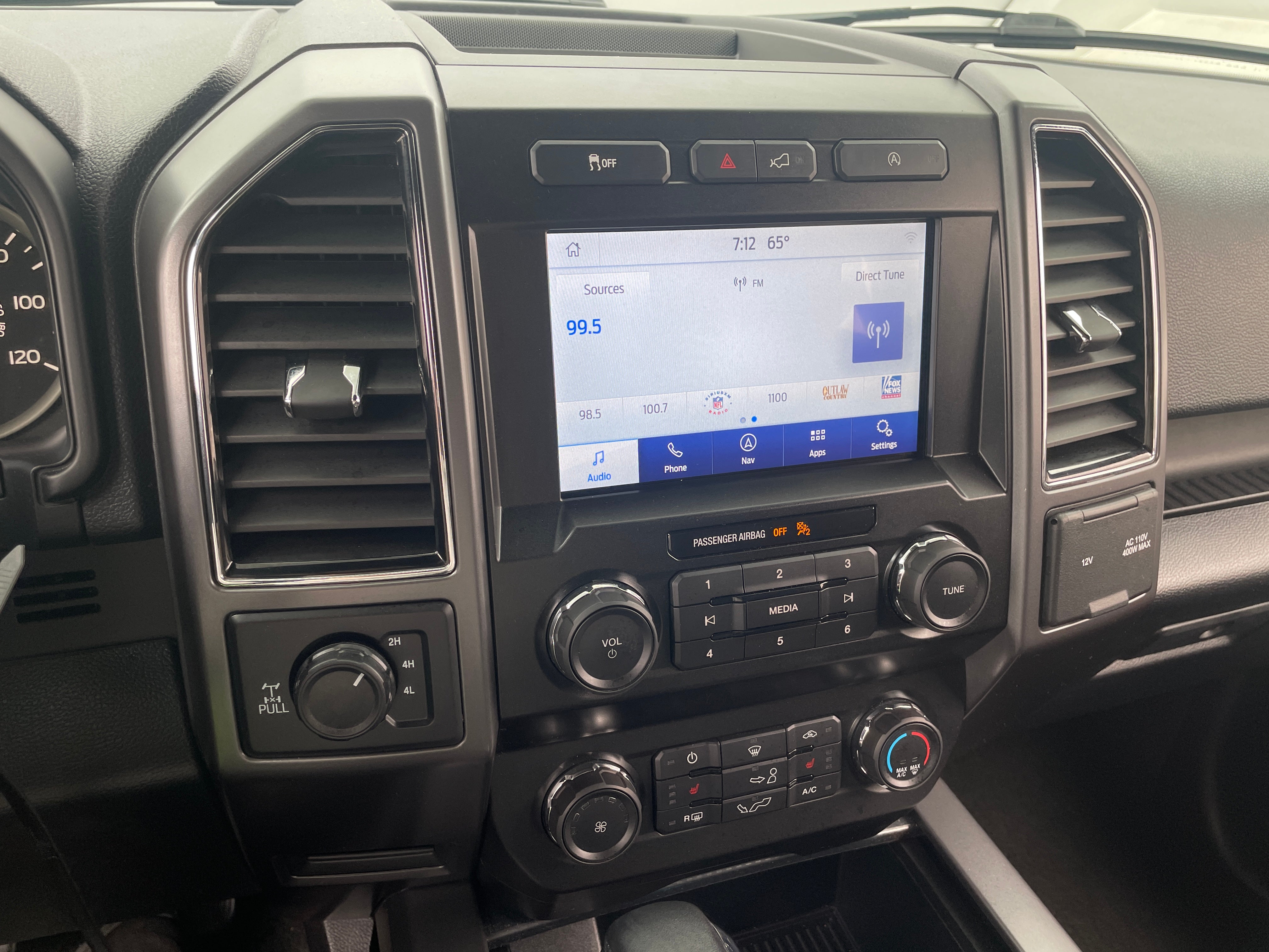 2020 Ford Econoline E-150 4