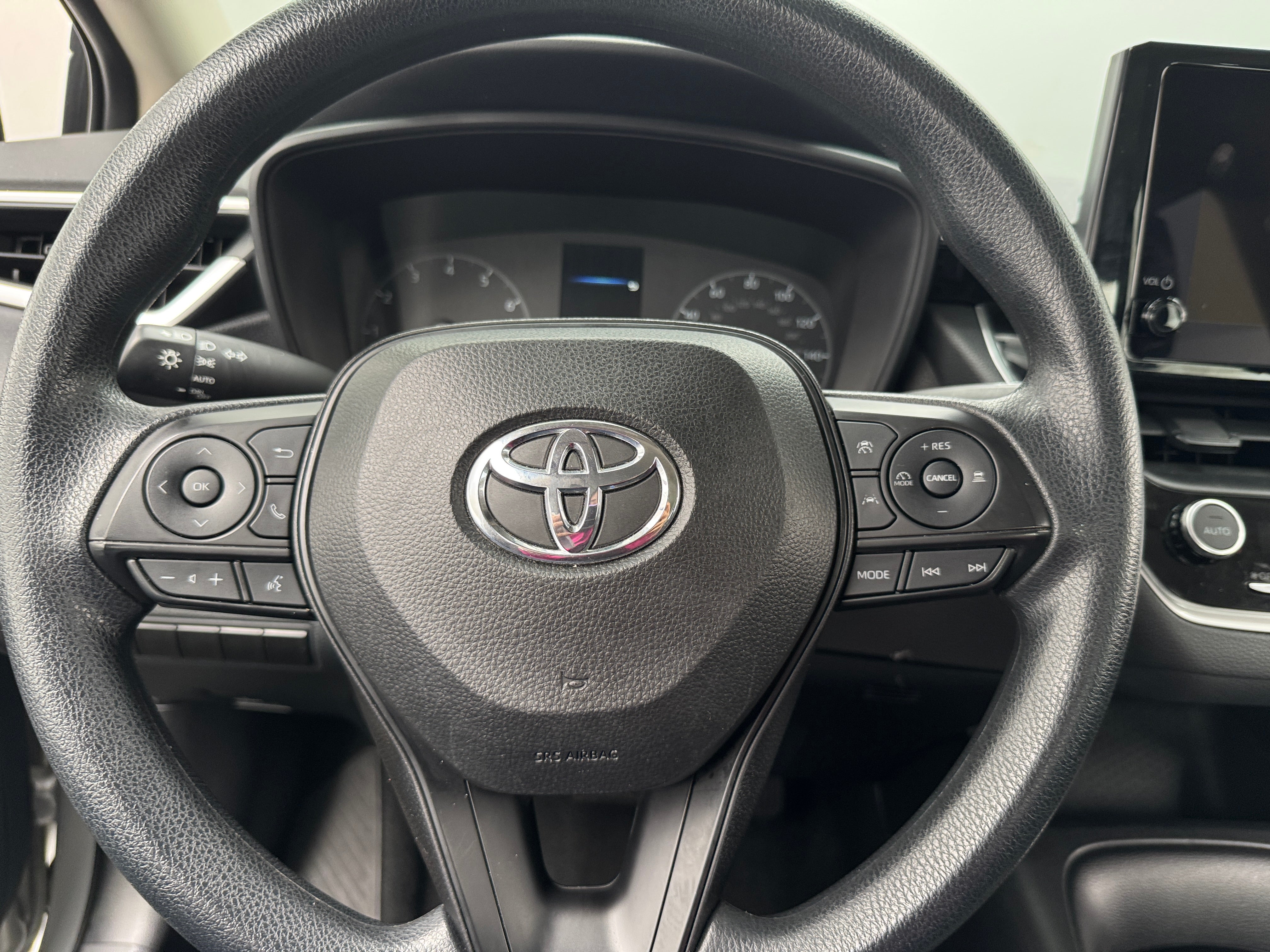 2024 Toyota Corolla LE 5