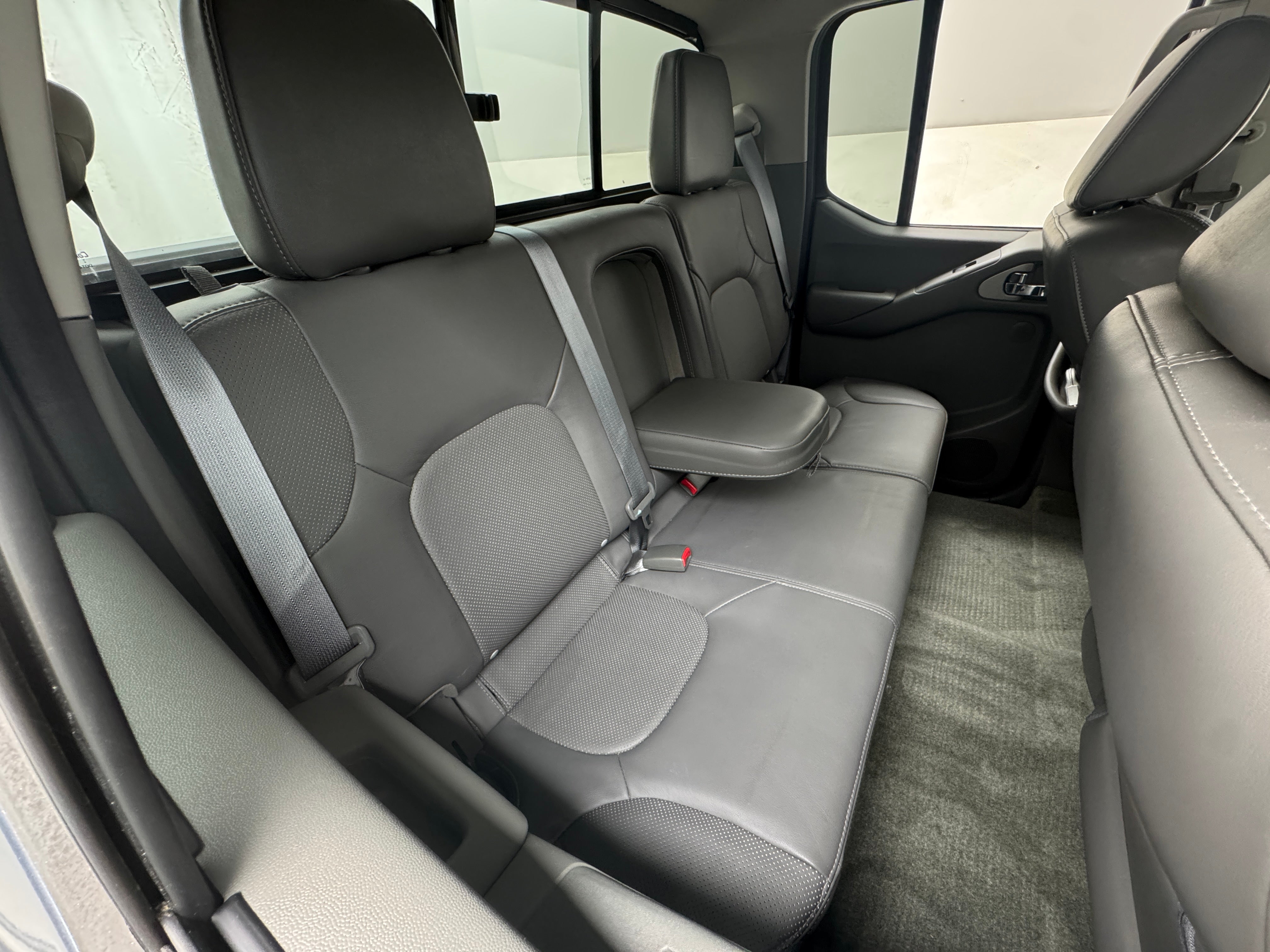2018 Nissan Frontier SL 5