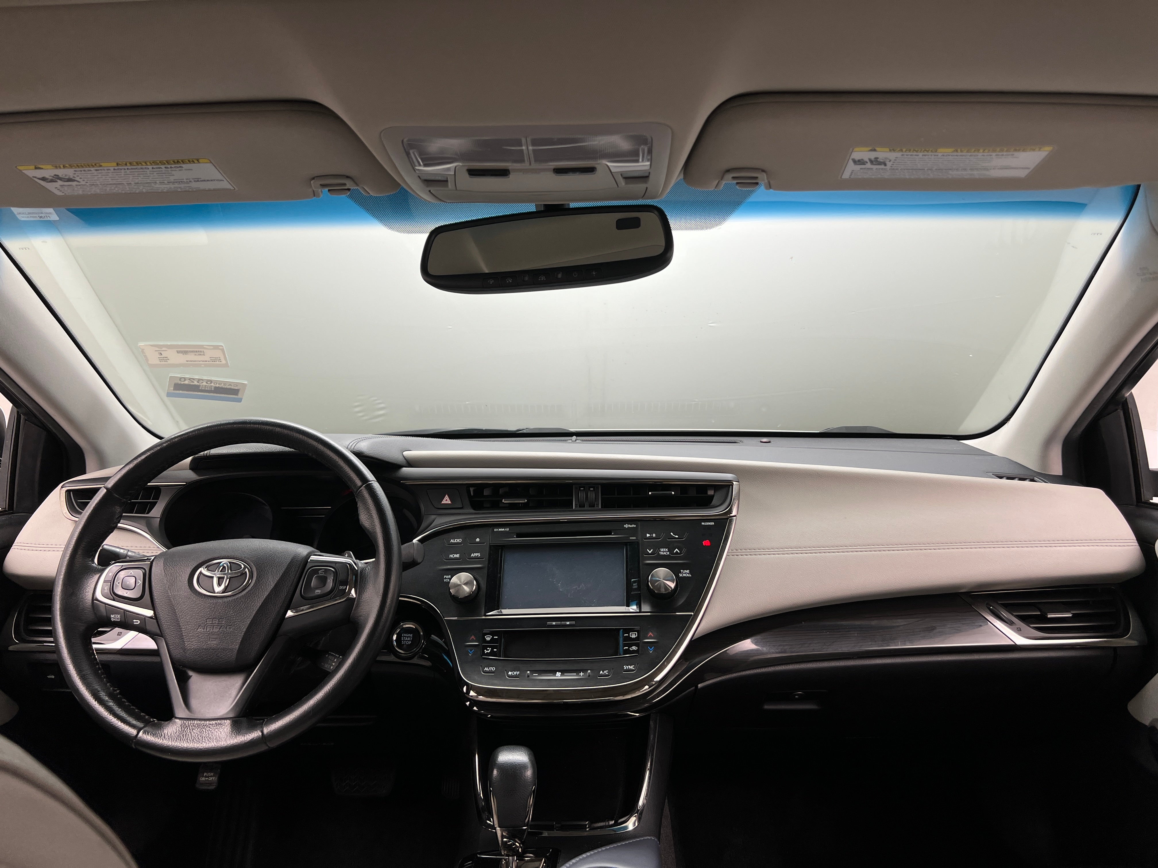 2015 Toyota Avalon XLE 2