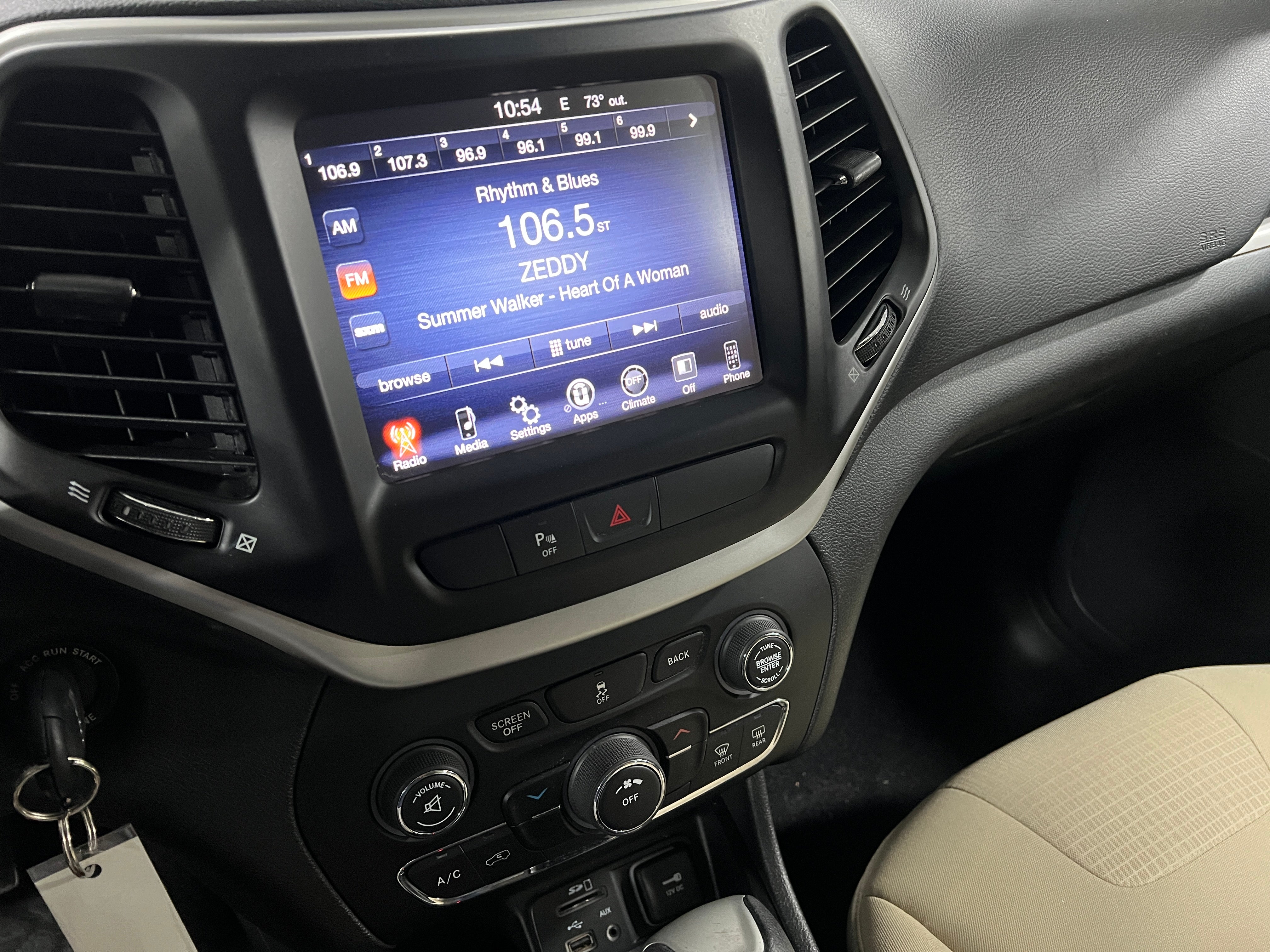 2016 Jeep Cherokee Latitude 4