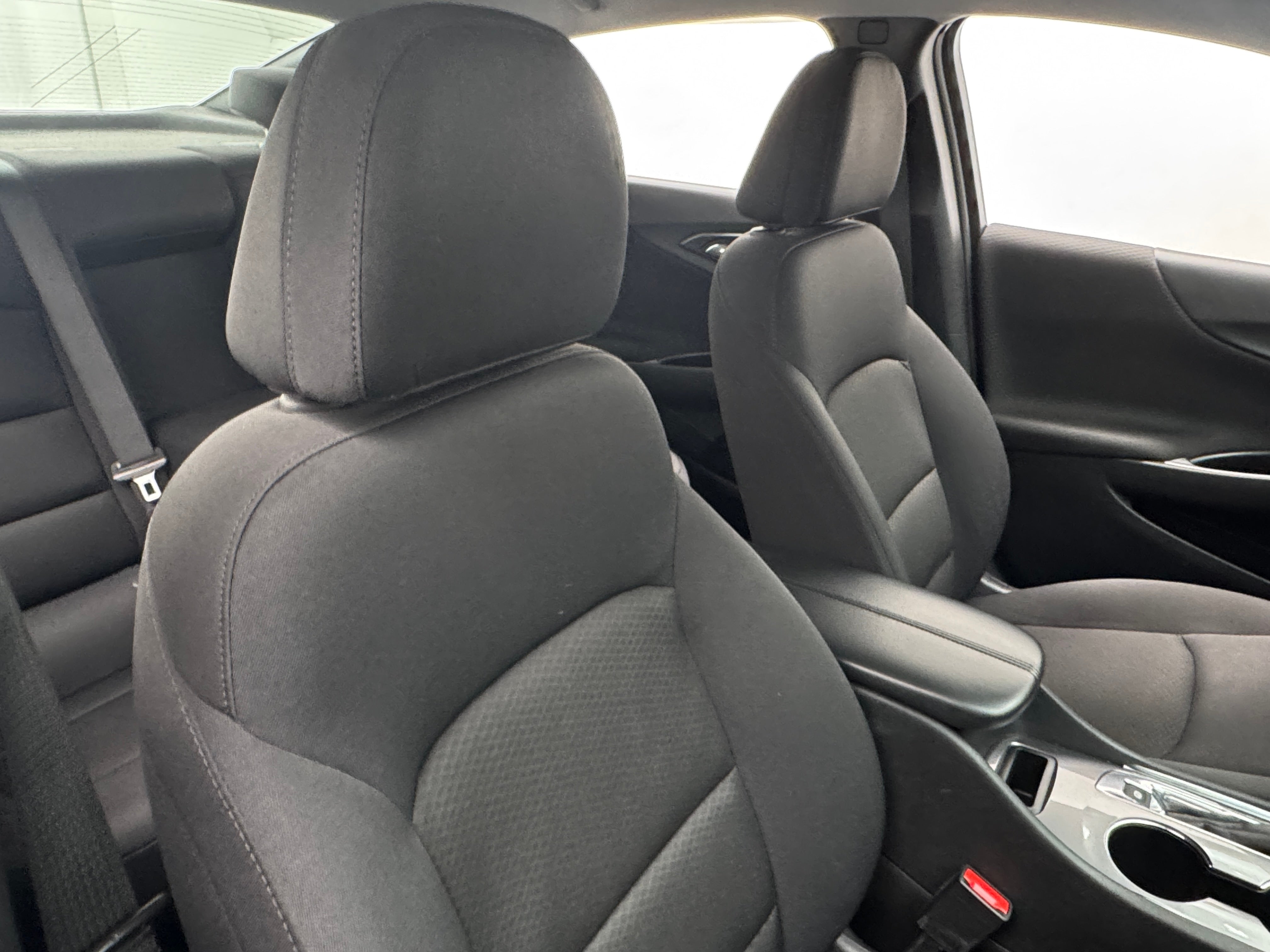 2023 Chevrolet Malibu LT 2