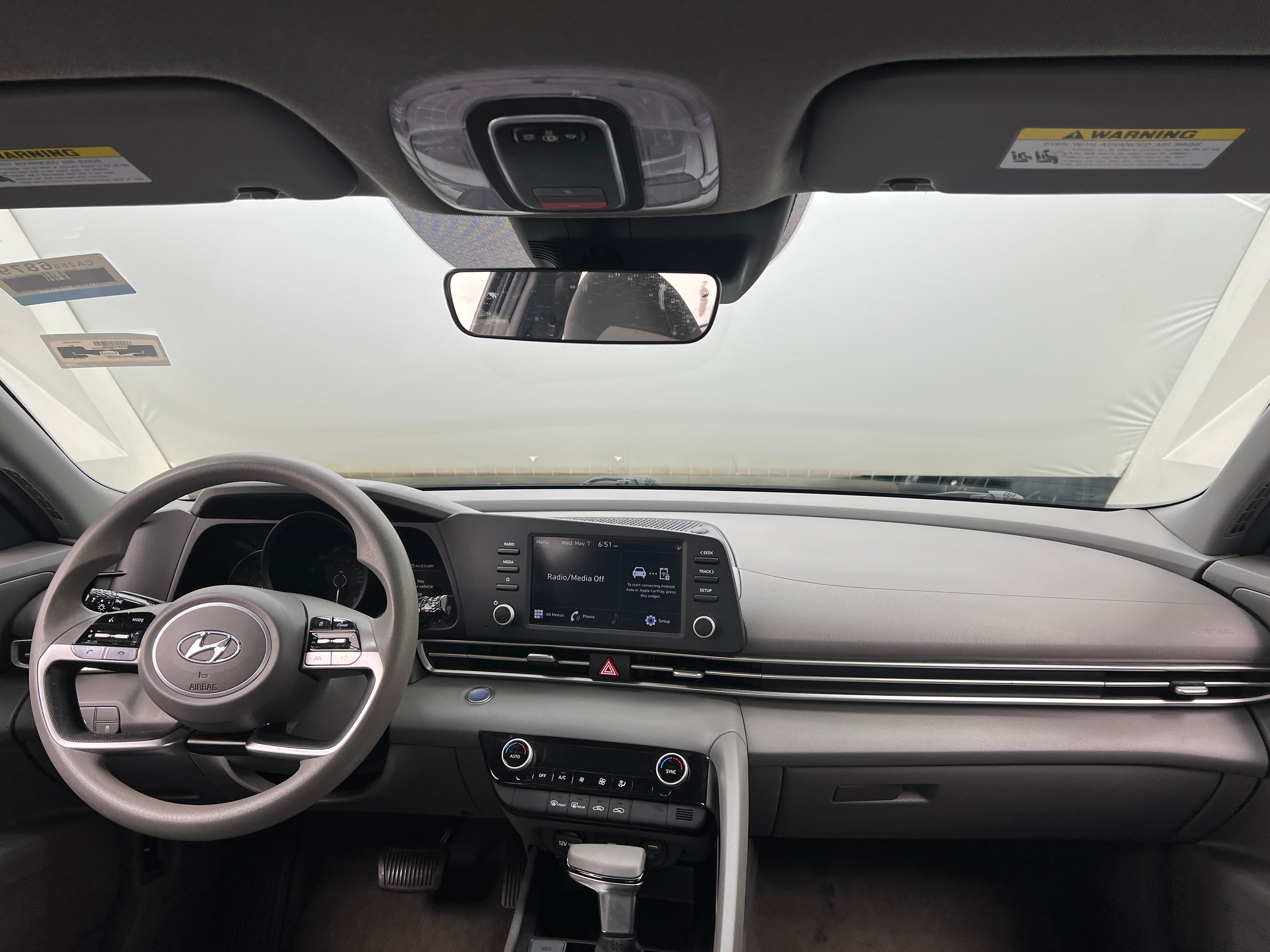 2023 Hyundai Elantra SEL 3