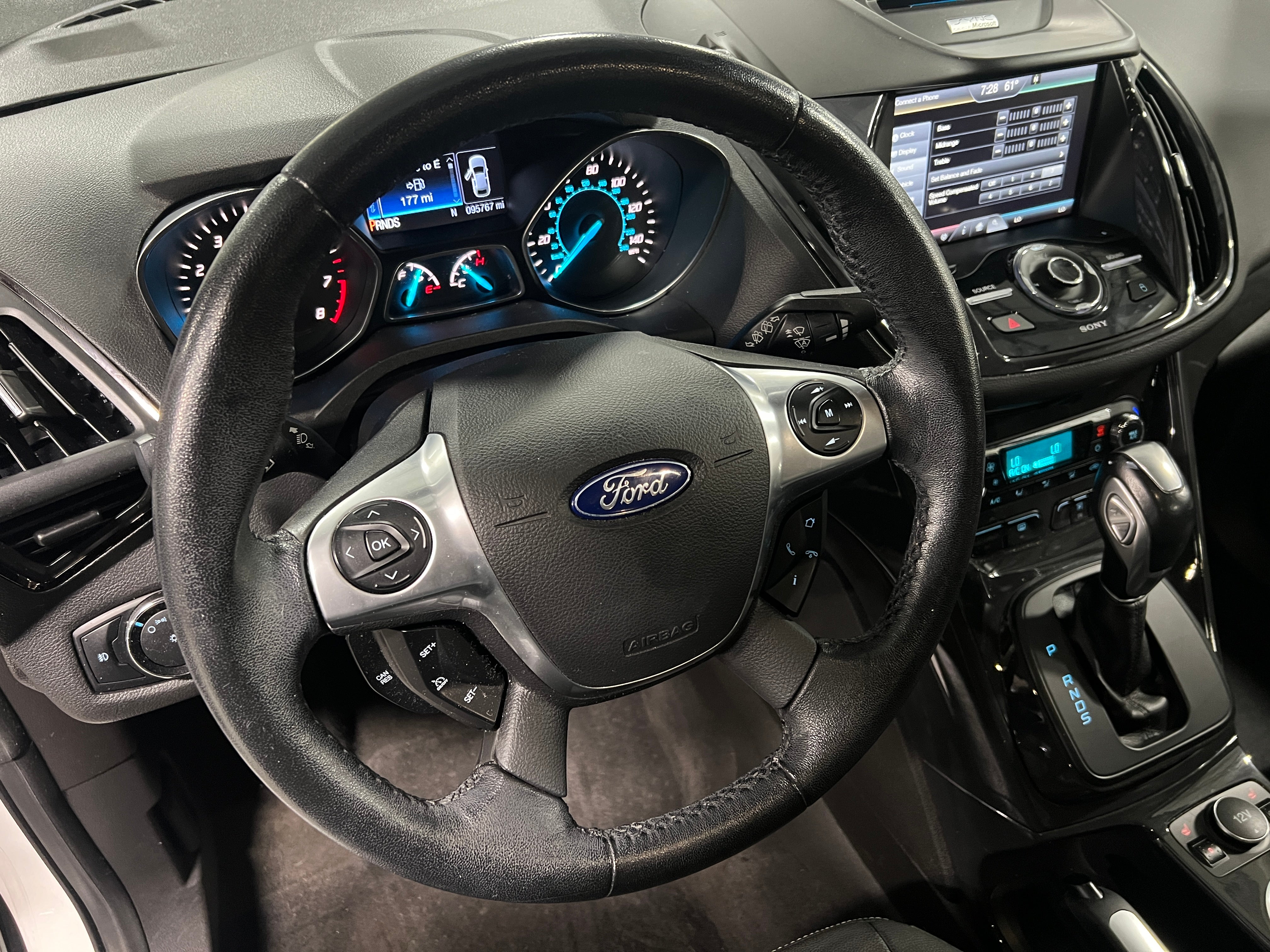 2014 Ford Escape Titanium 4