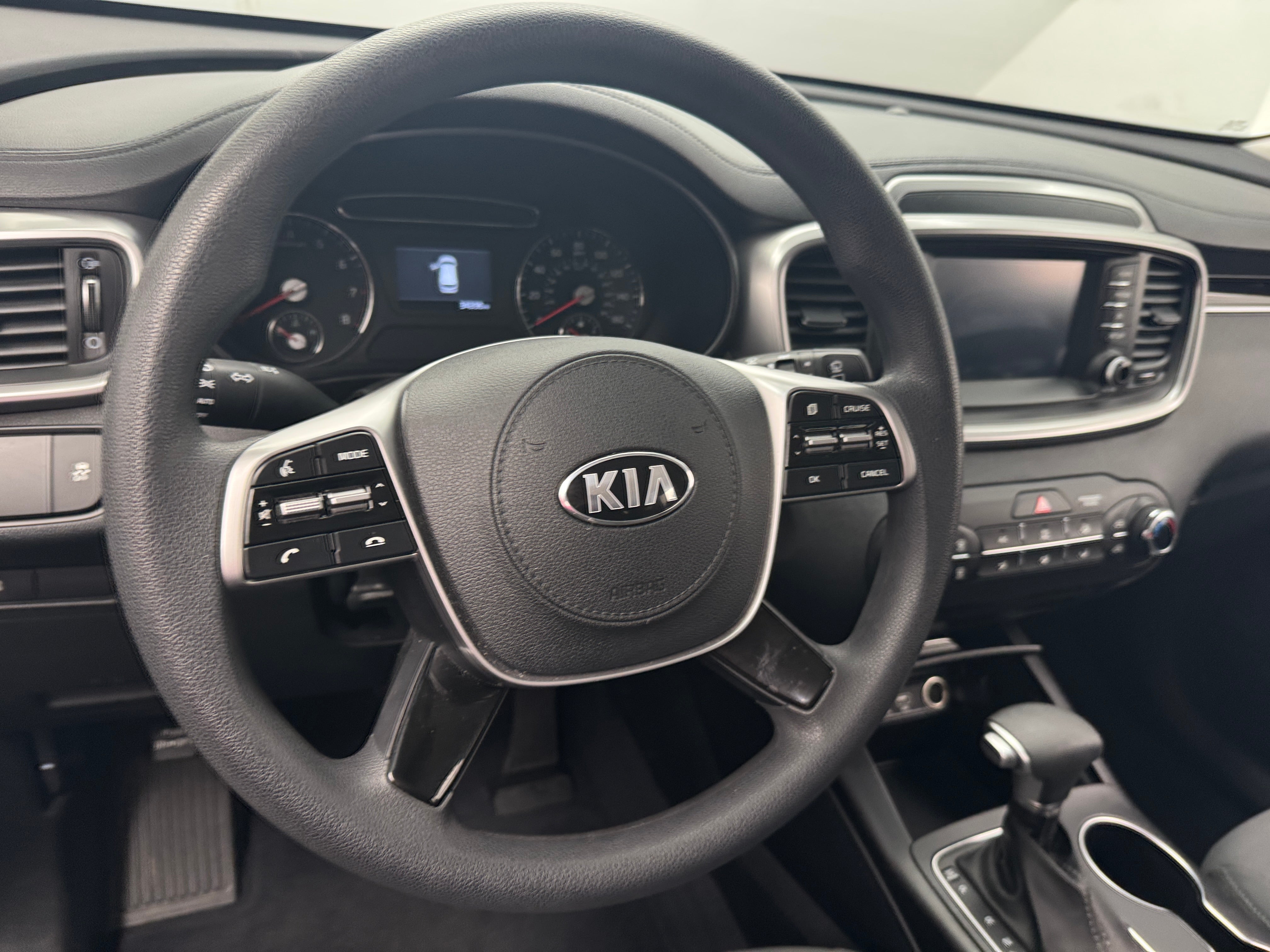 2020 Kia Sorento LX 5