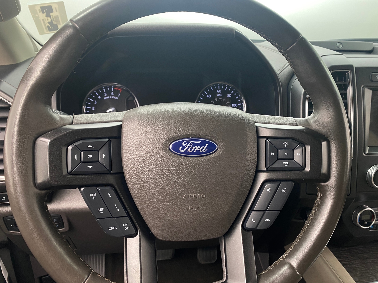 Thumbnail: 2019 Ford Expedition - 4