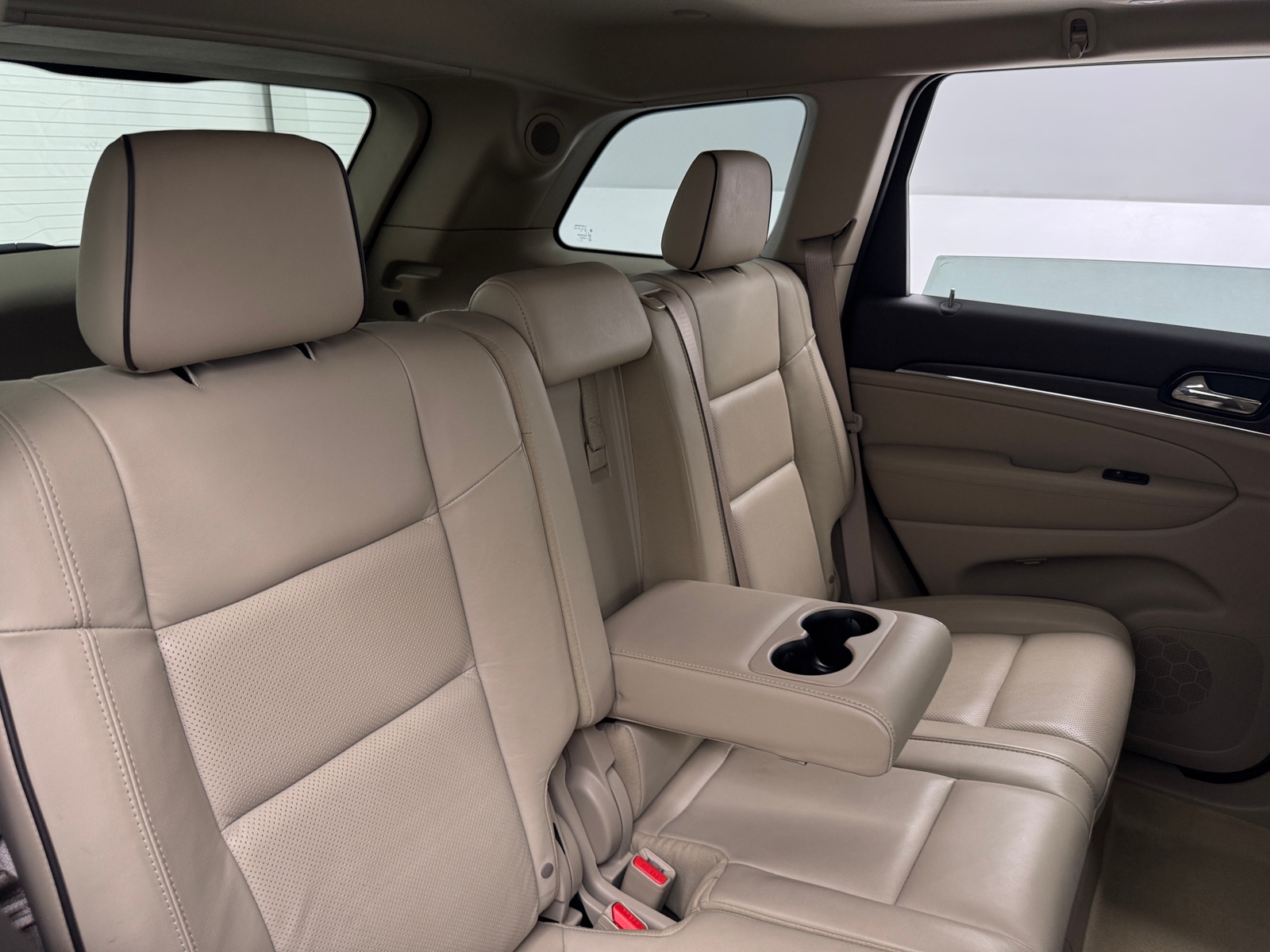 Thumbnail: 2021 Jeep Grand Cherokee - 6