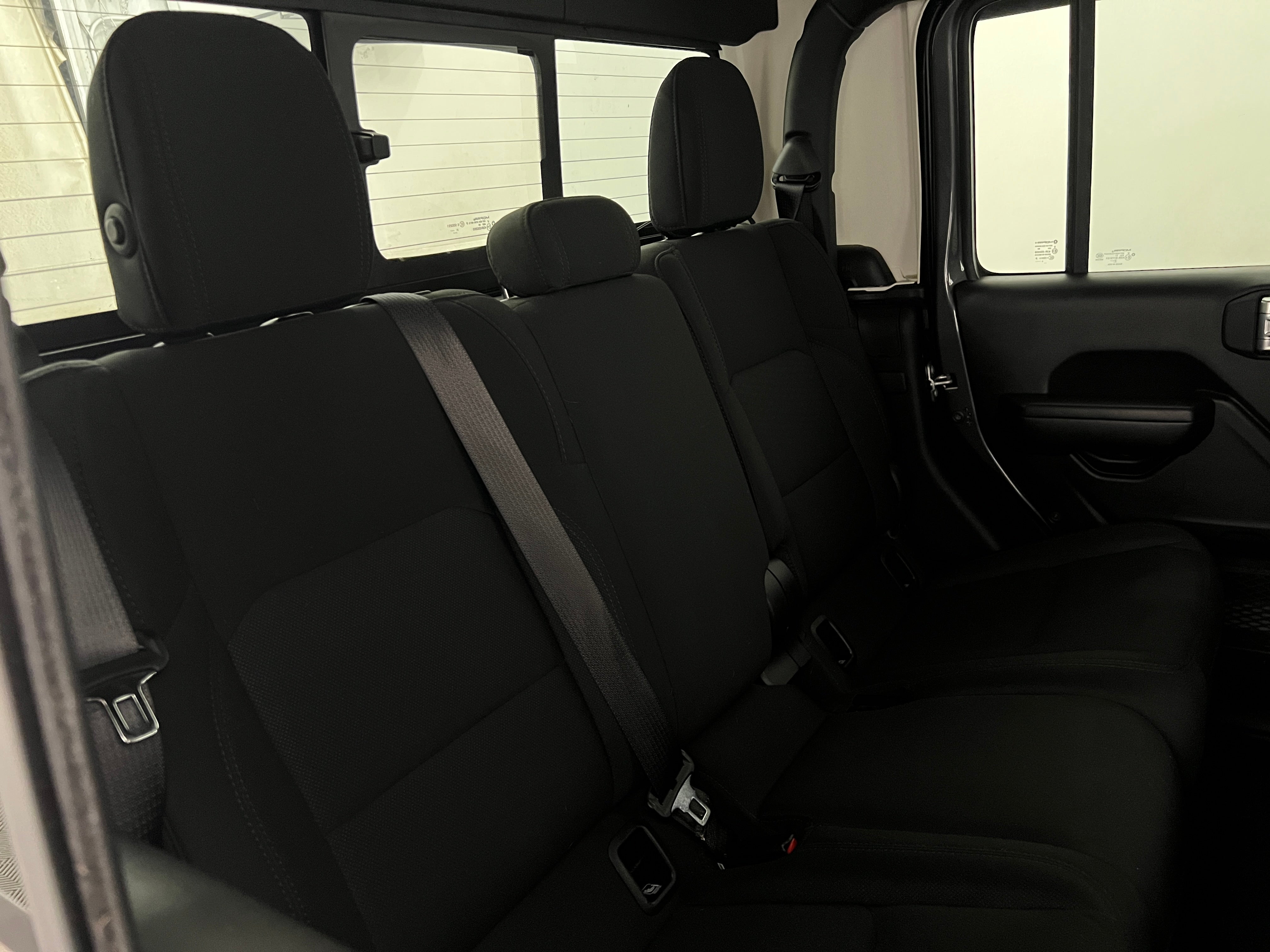 2021 Jeep Gladiator Sport S 6