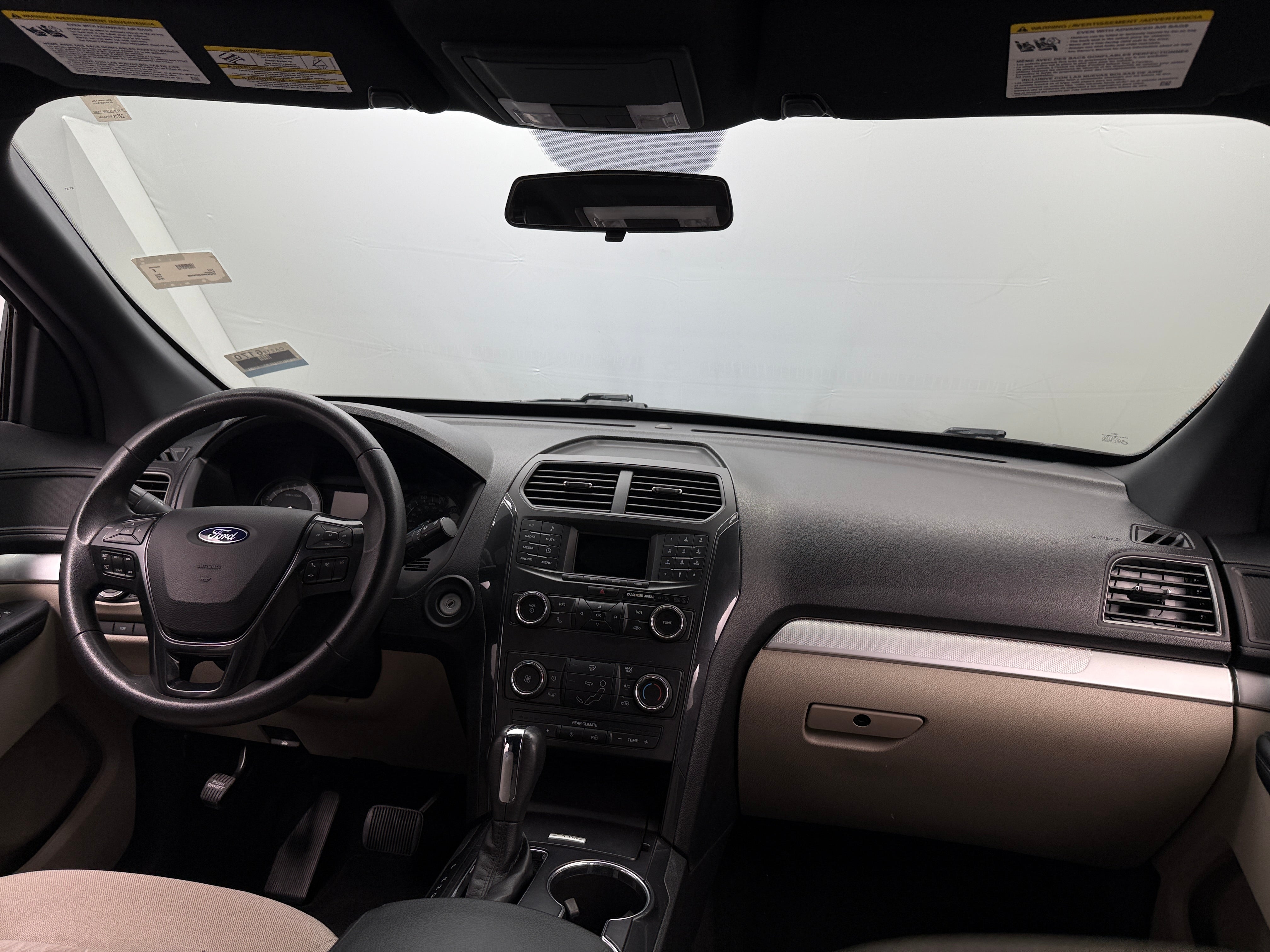2018 Ford Explorer Base 3