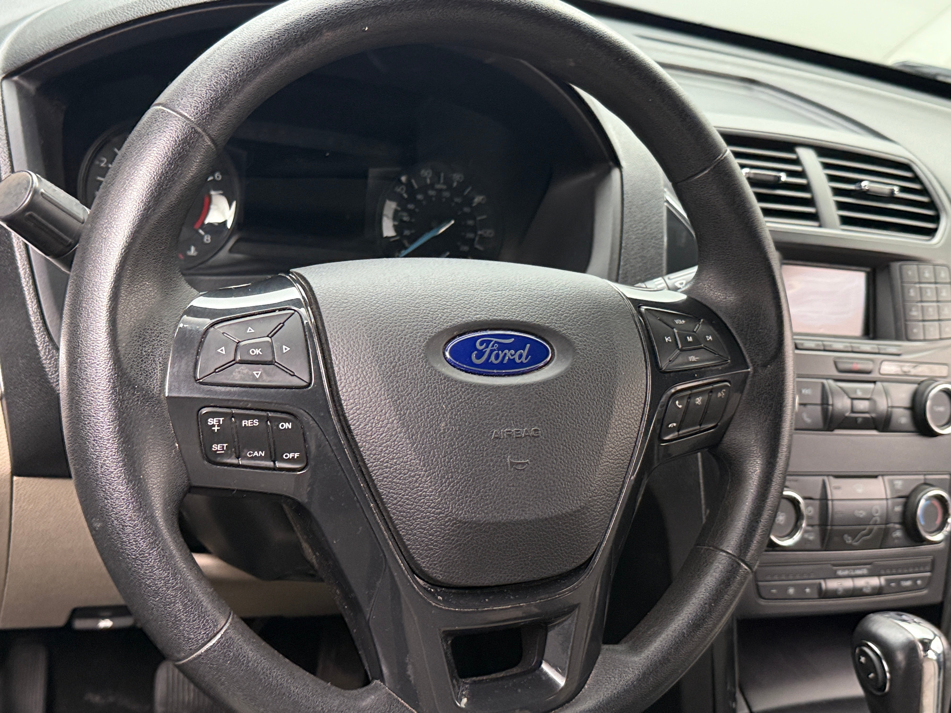 2018 Ford Explorer Base 5