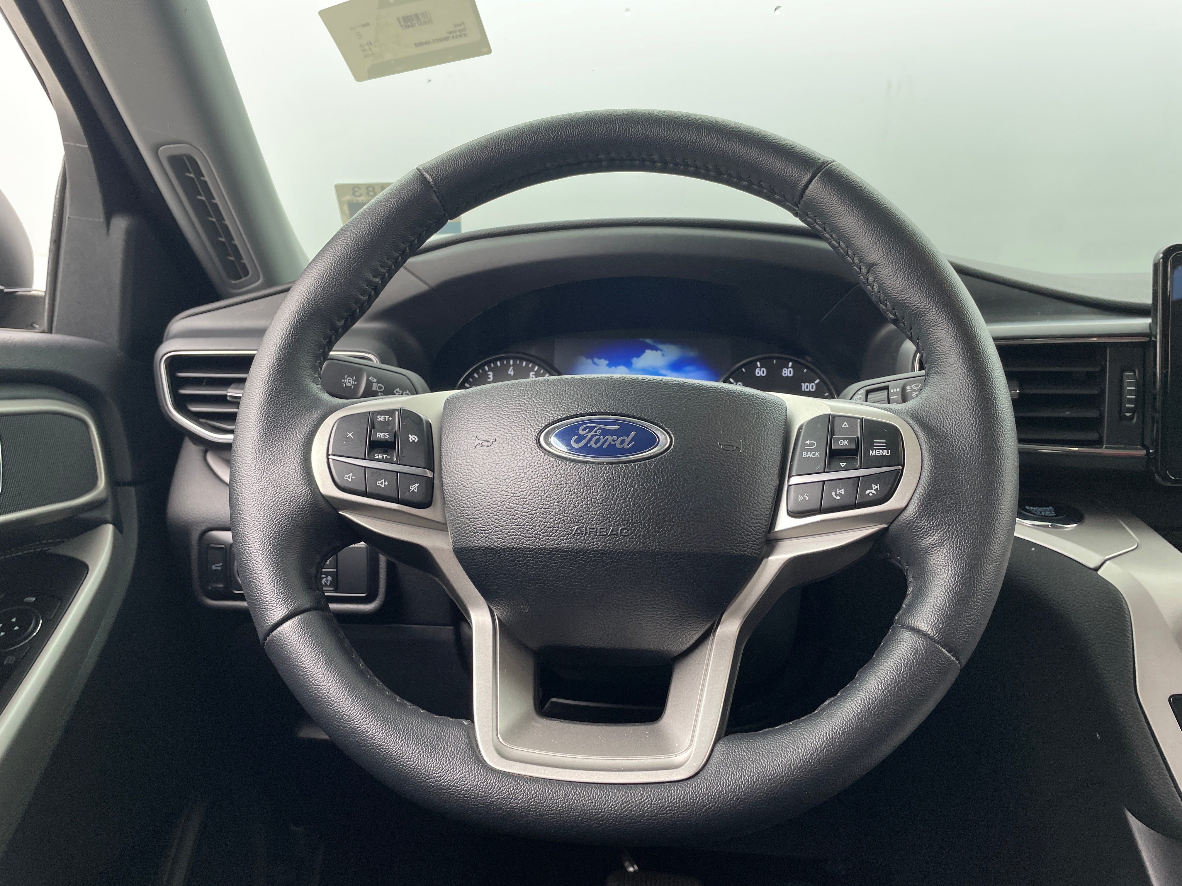 2024 Ford Explorer XLT 5