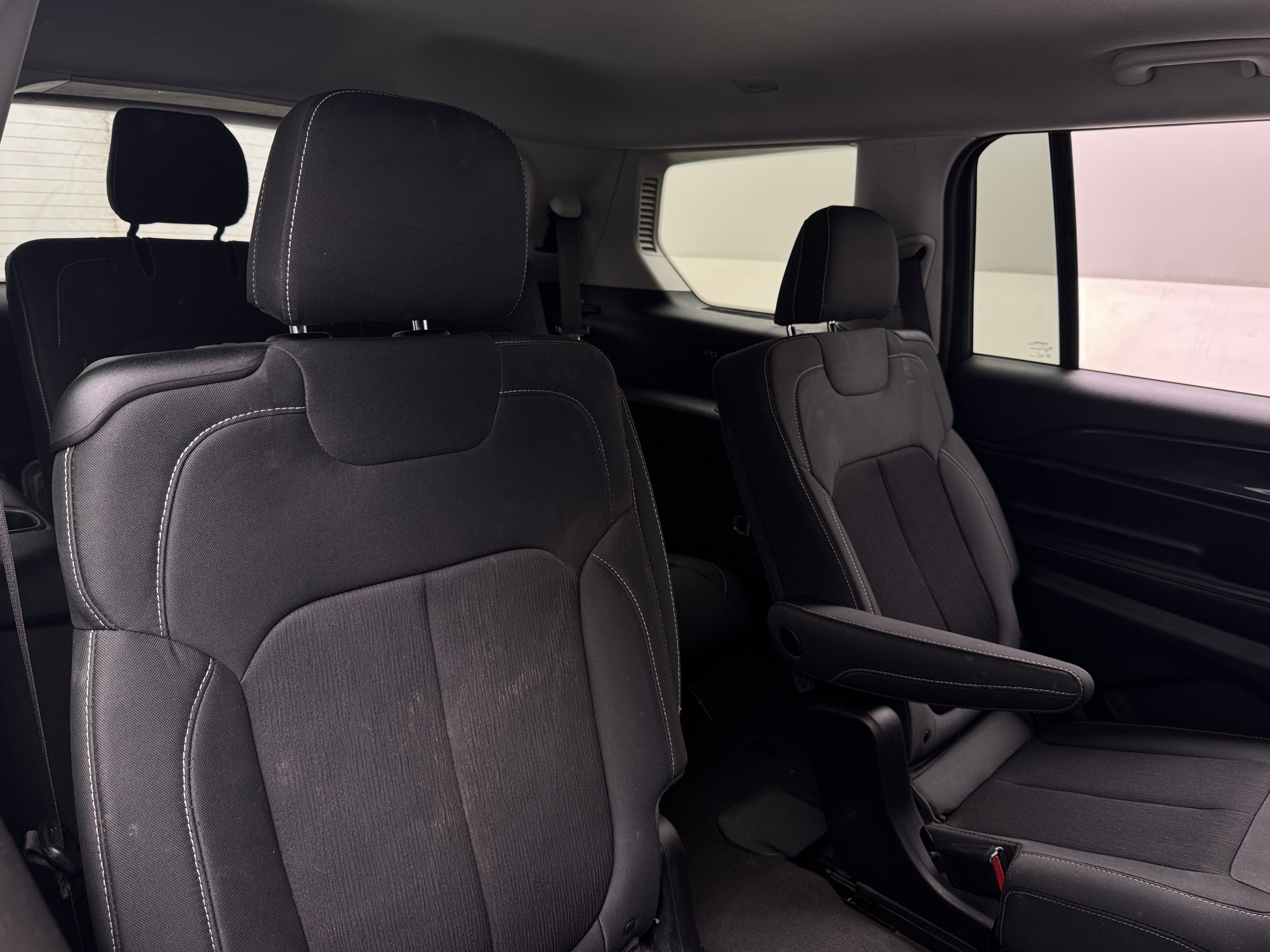 2021 Jeep Grand Cherokee L Laredo 6