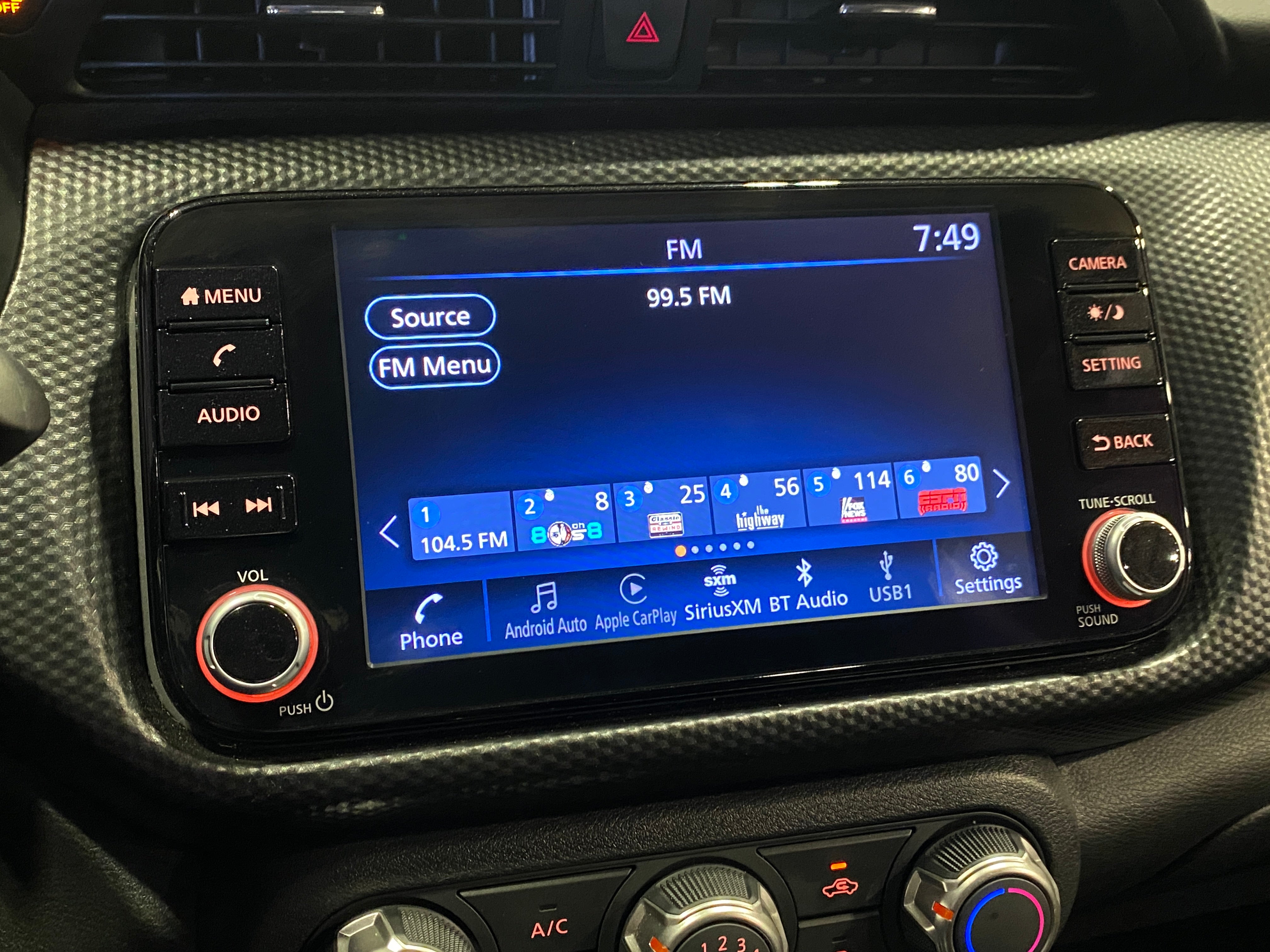 2024 Nissan Kicks SV 4