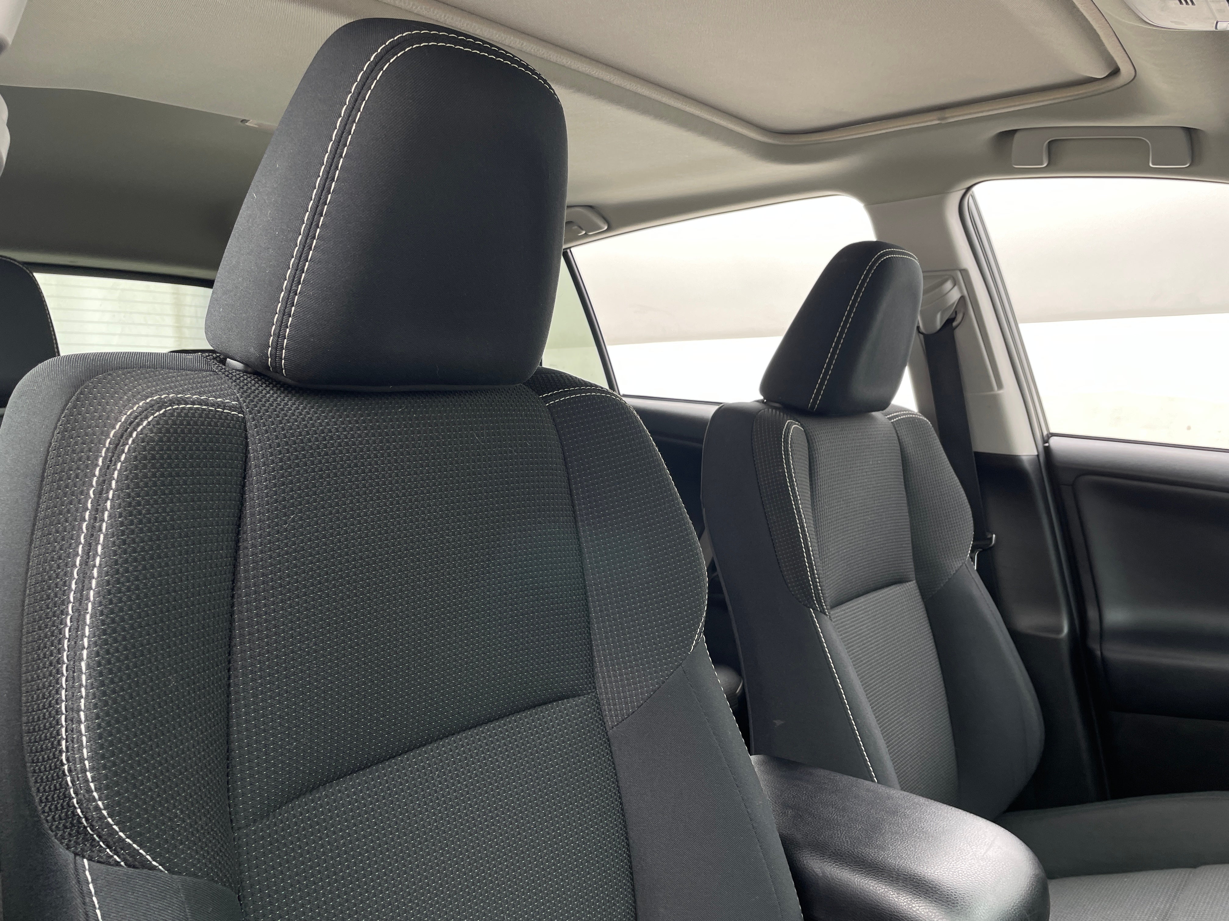 2018 Toyota RAV4 Adventure 2