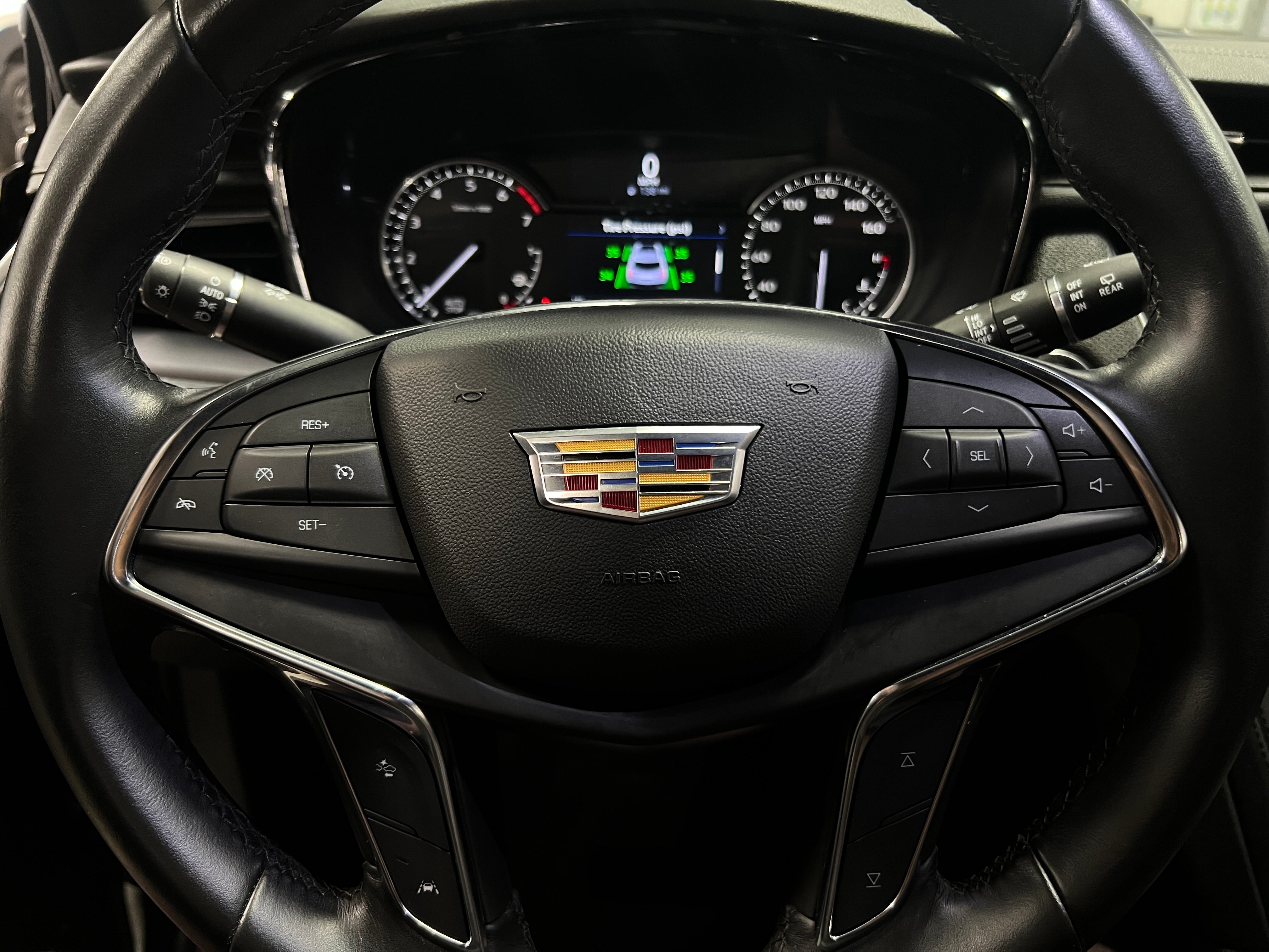2021 Cadillac XT5 Luxury 4