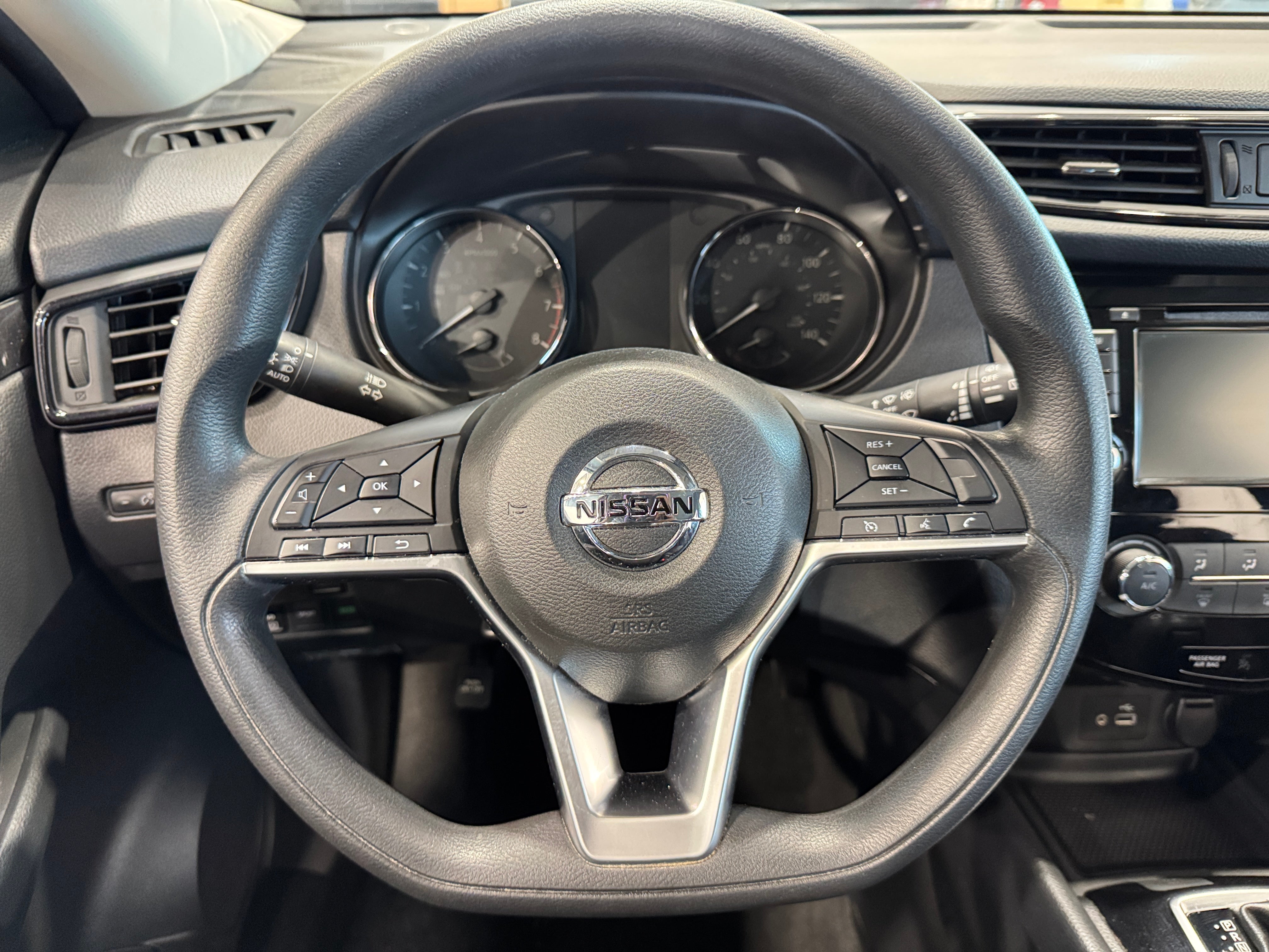 2020 Nissan Rogue S 5