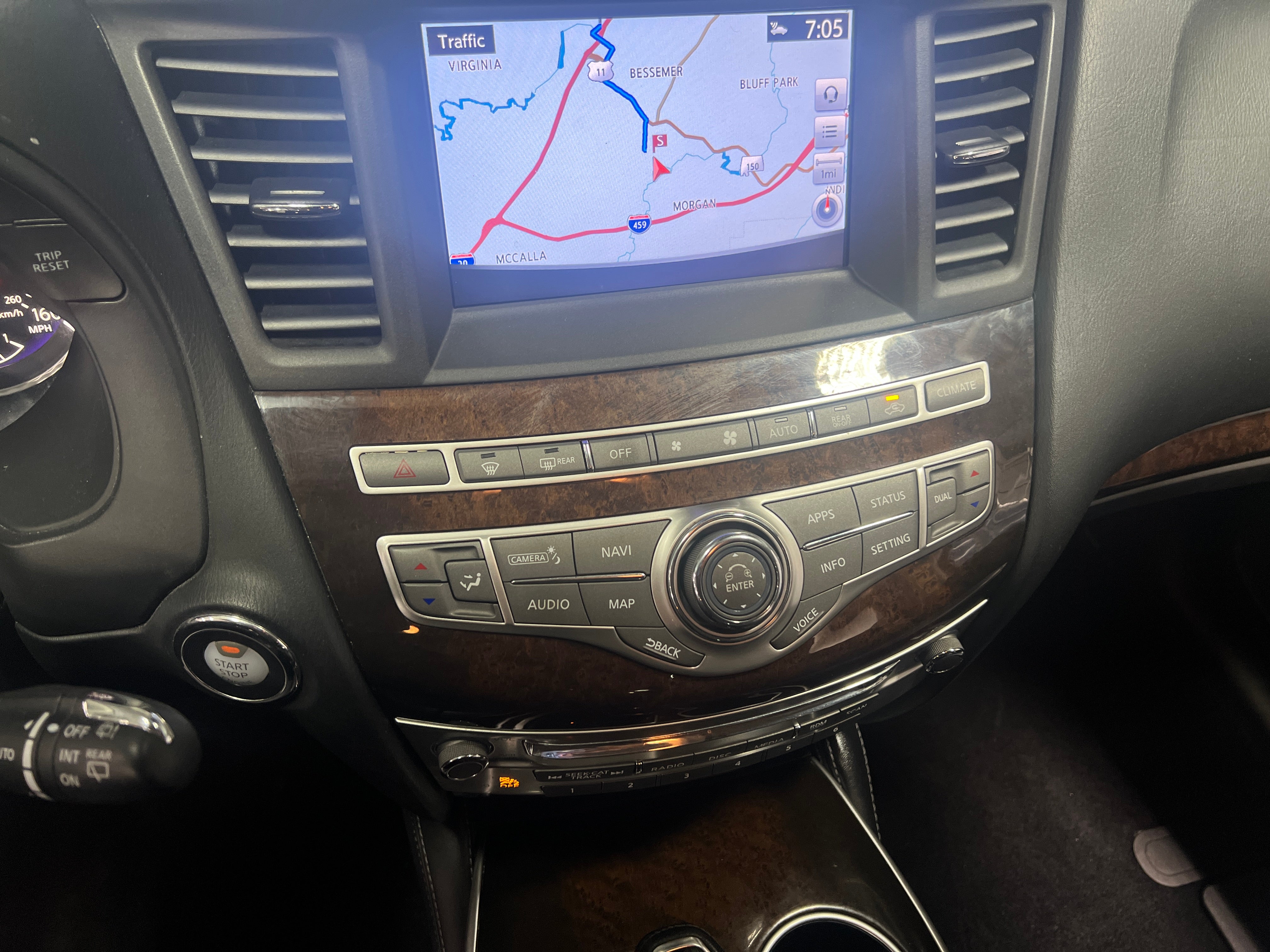 2019 INFINITI QX60 Luxe 3