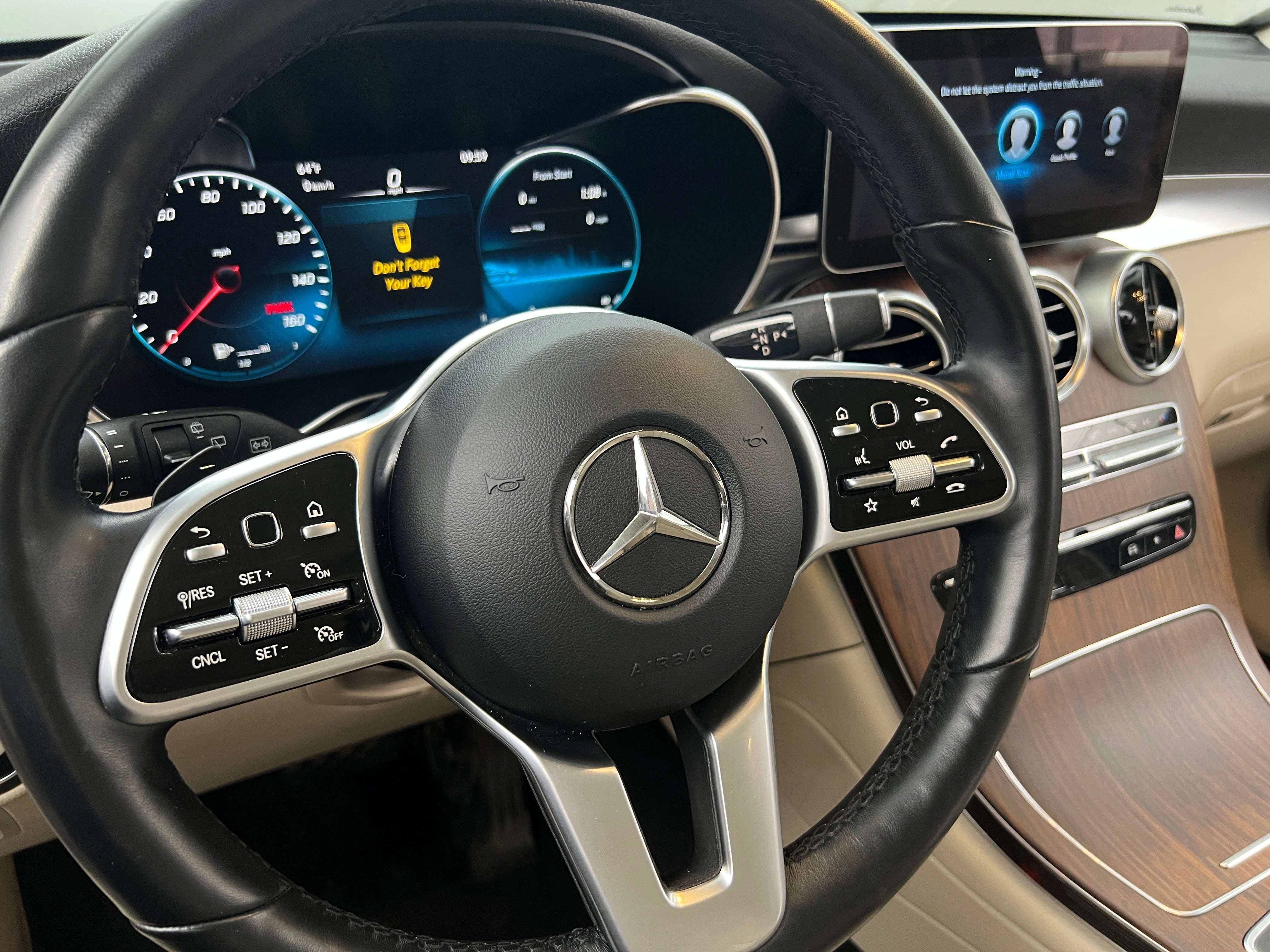 2022 Mercedes-Benz GLC 300 4