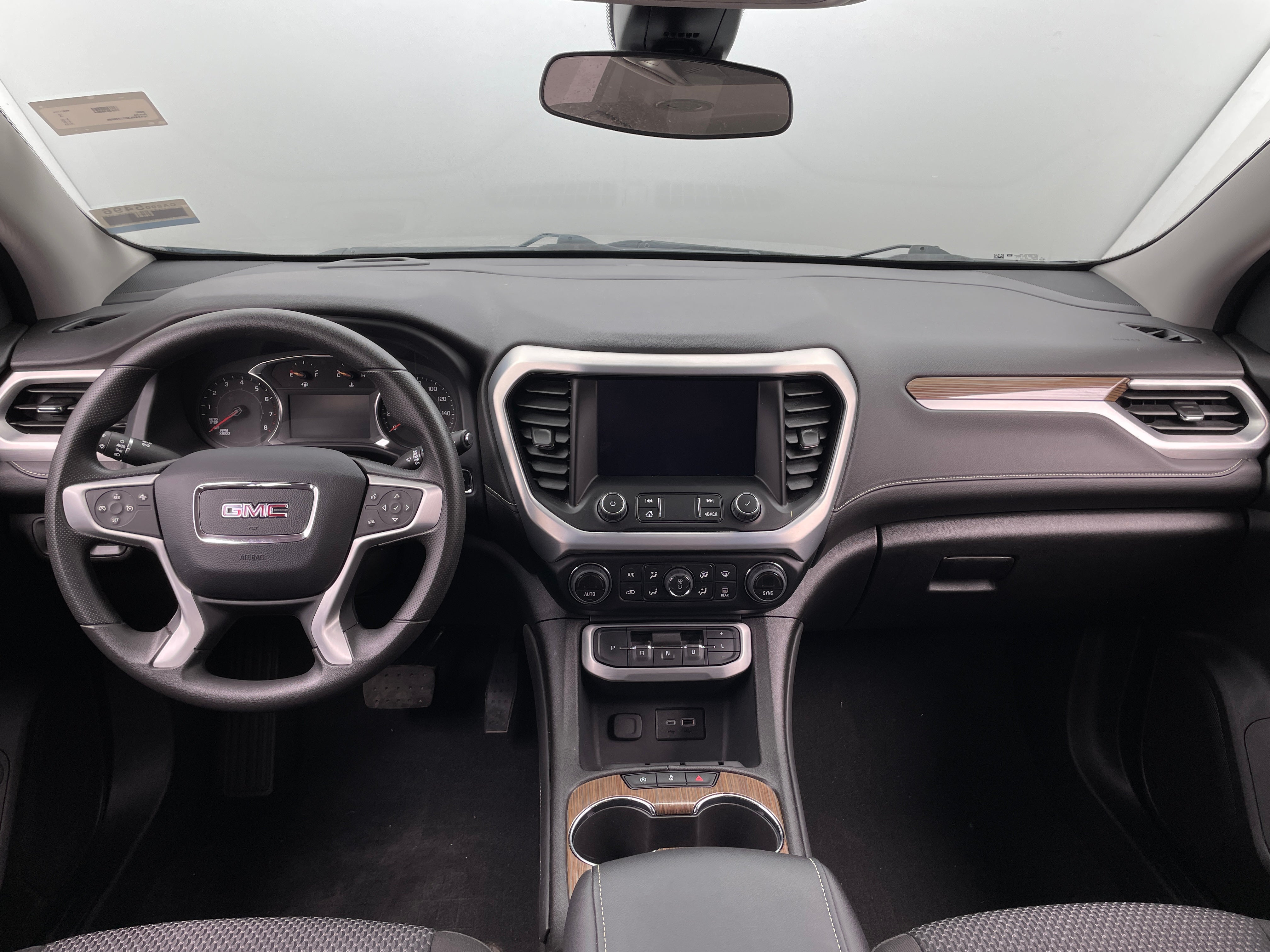 2023 GMC Acadia SLE 3