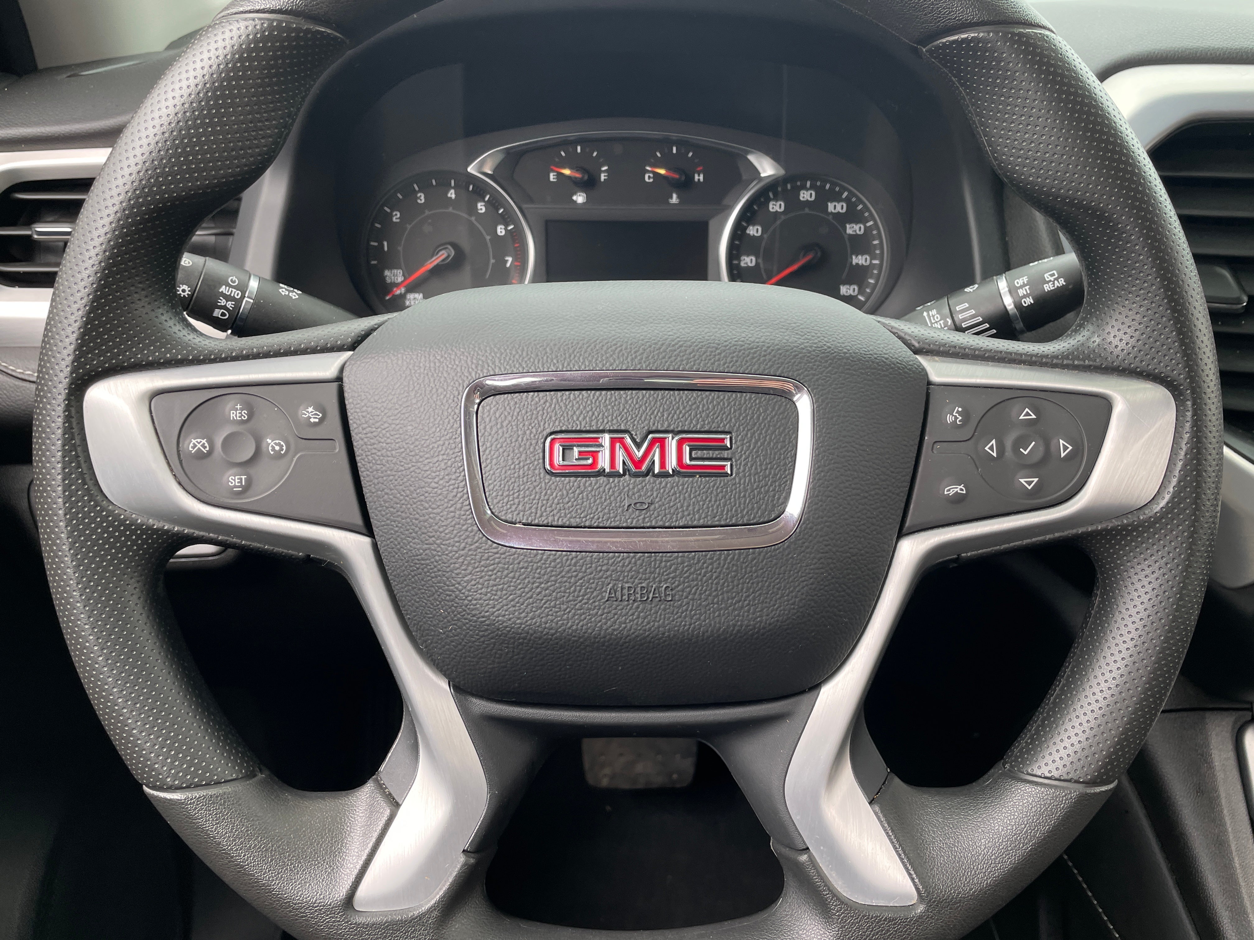 2023 GMC Acadia SLE 5
