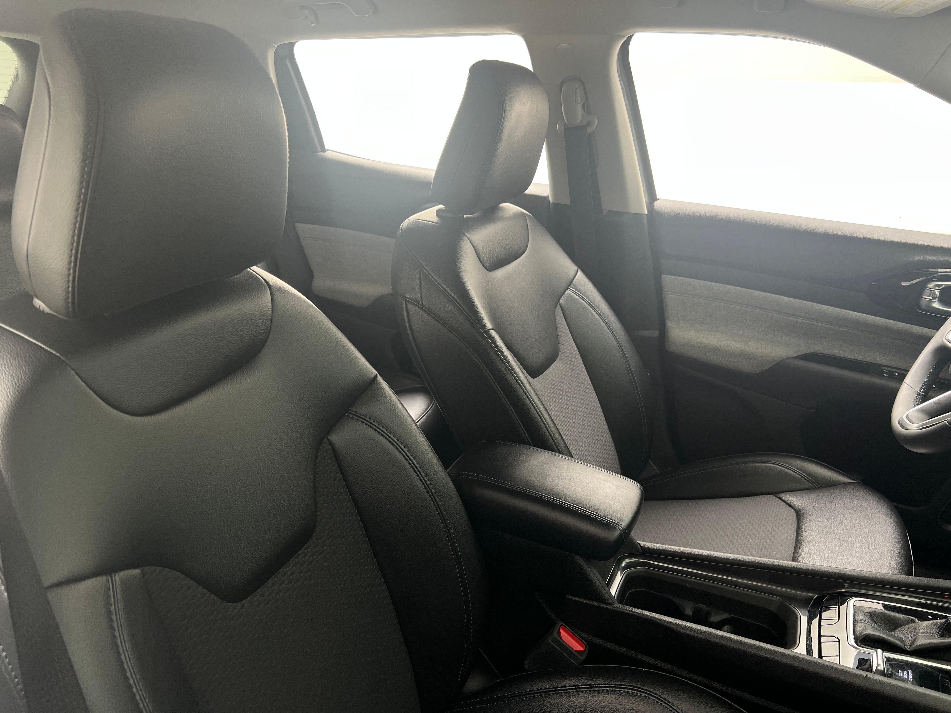 2022 Jeep Compass Latitude 2