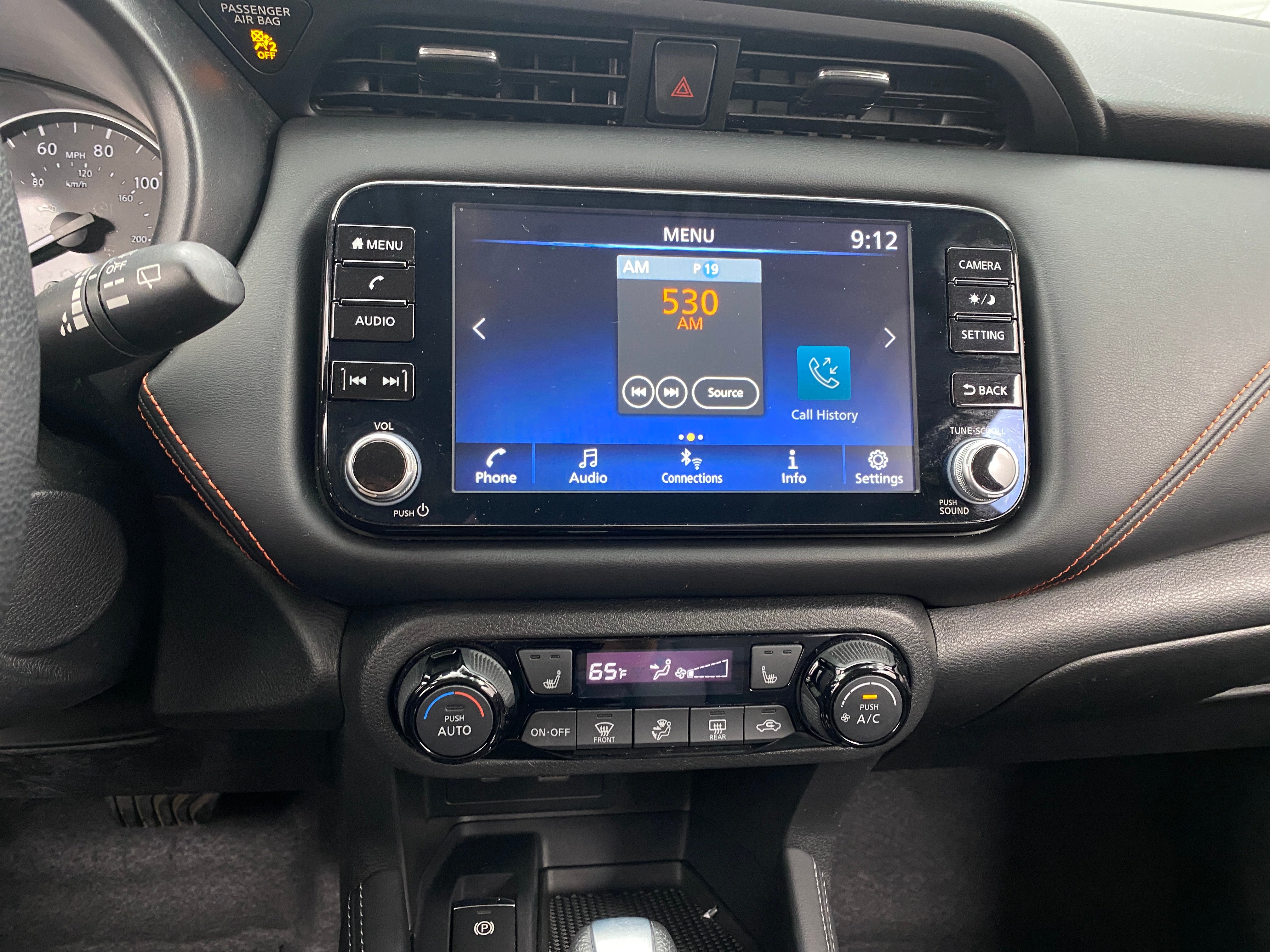 2021 Nissan Kicks SR 3