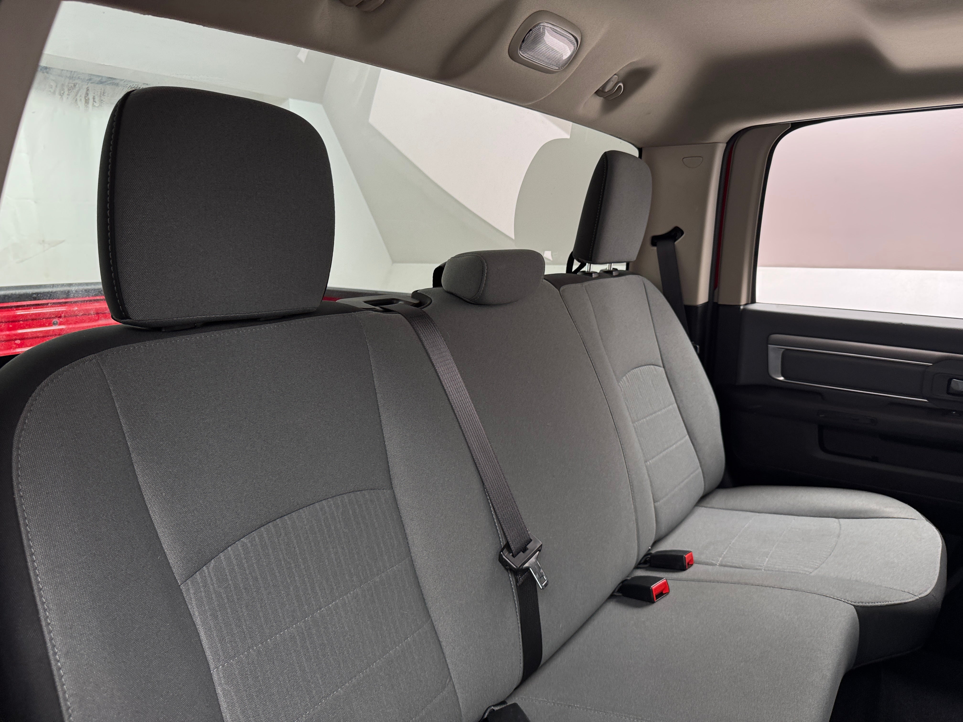 2022 RAM 1500 Classic SLT 6