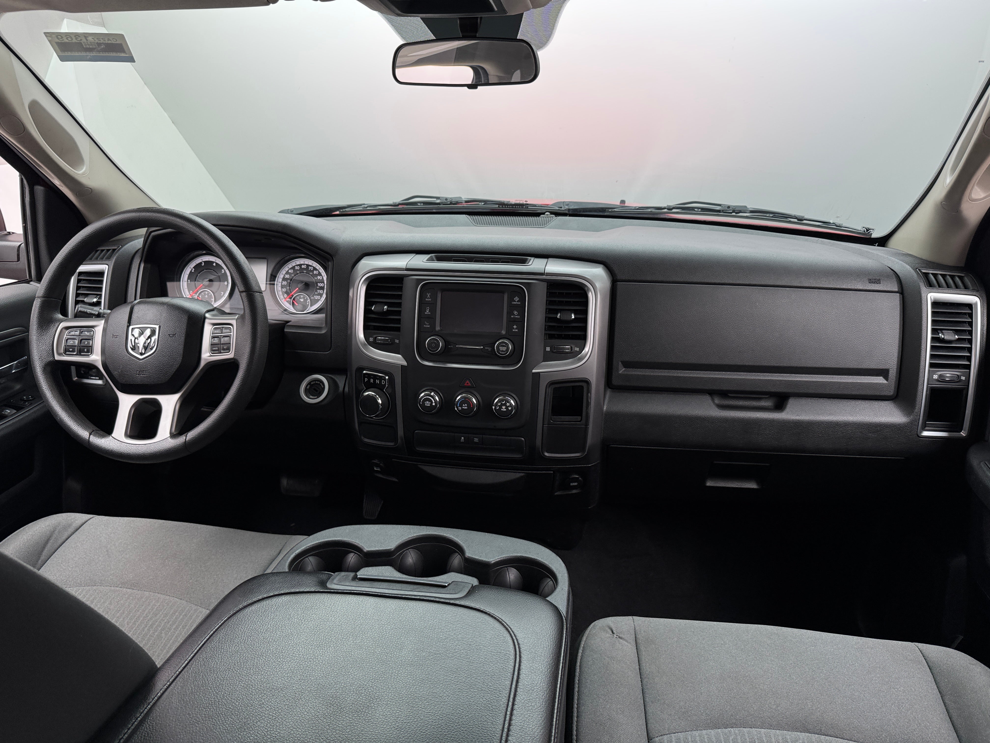 2022 RAM 1500 Classic SLT 3