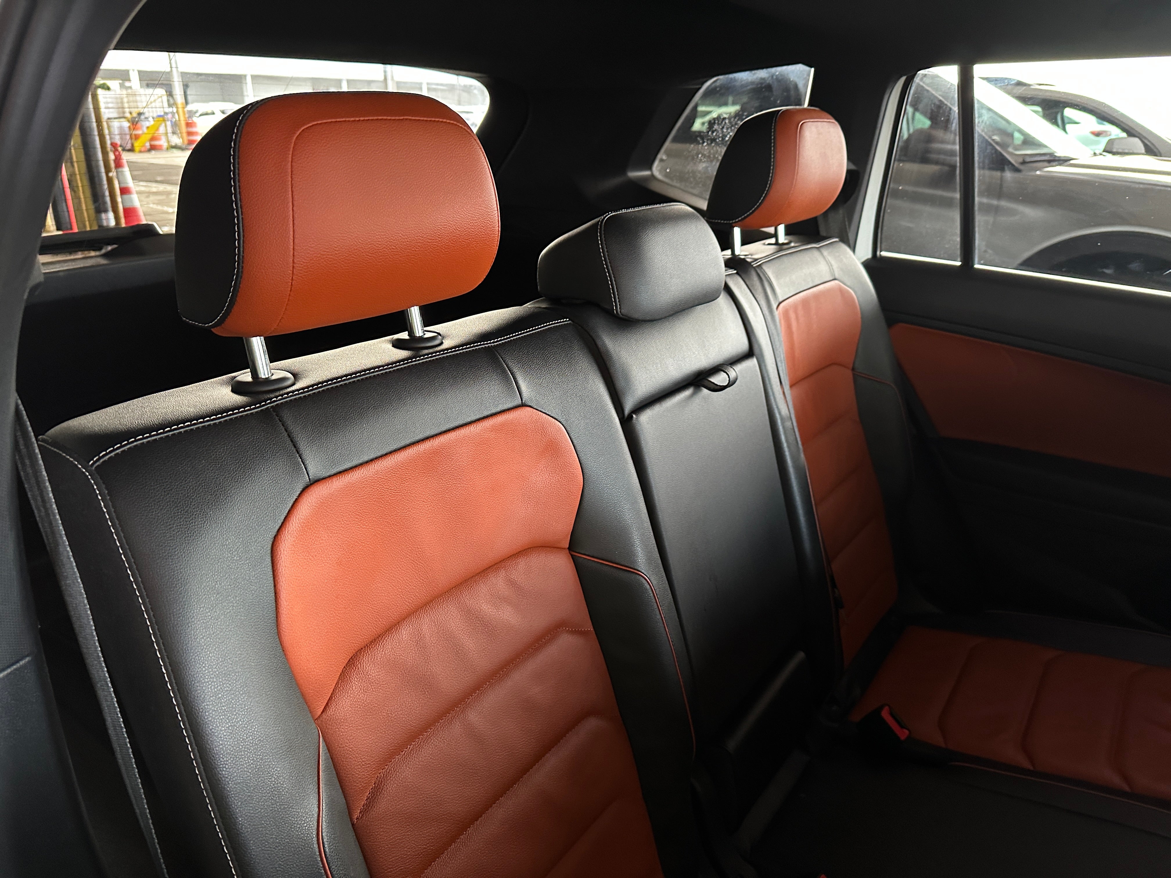 2021 Volkswagen Tiguan SE R-Line 5