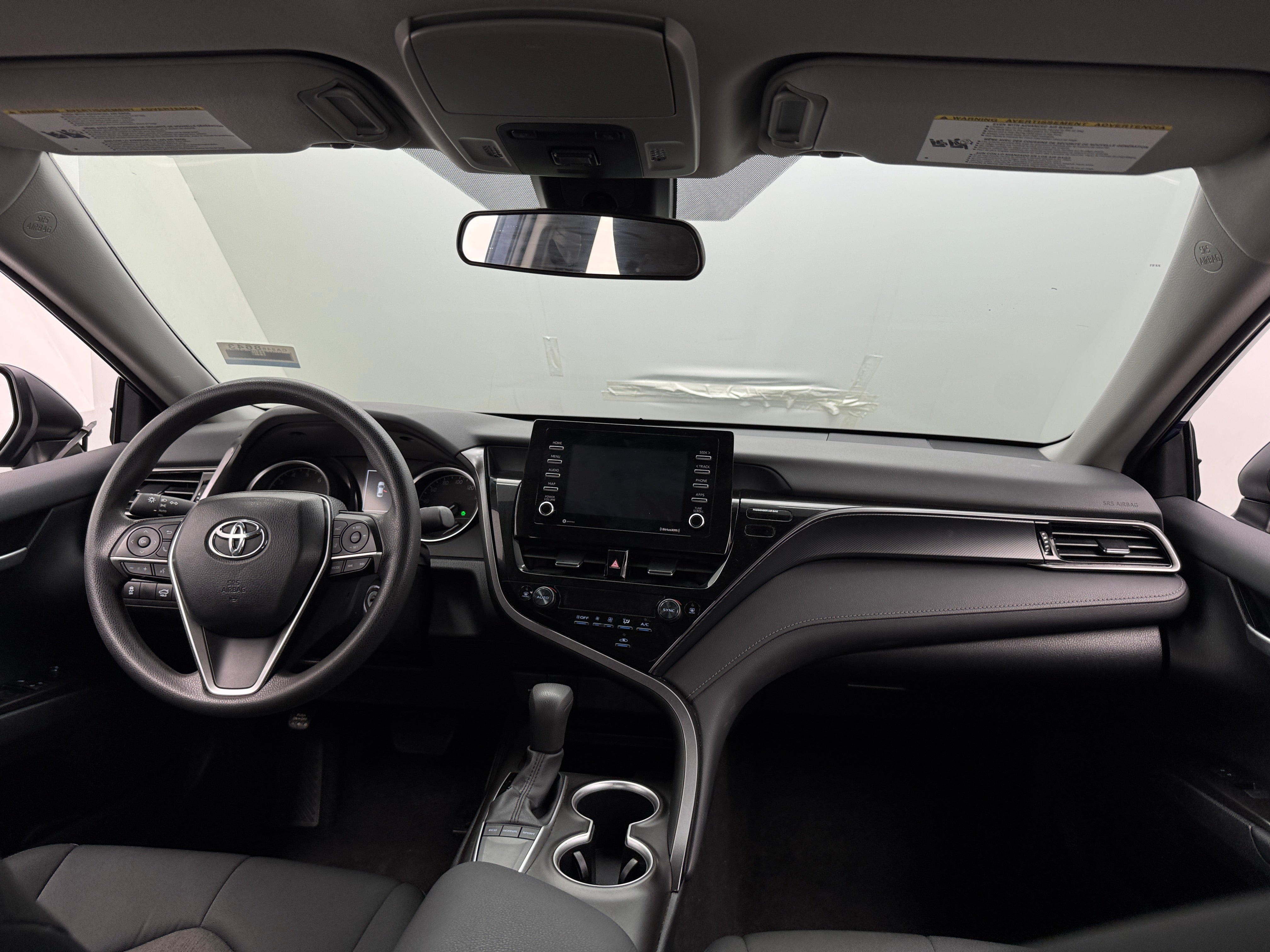 2024 Toyota Camry LE 3