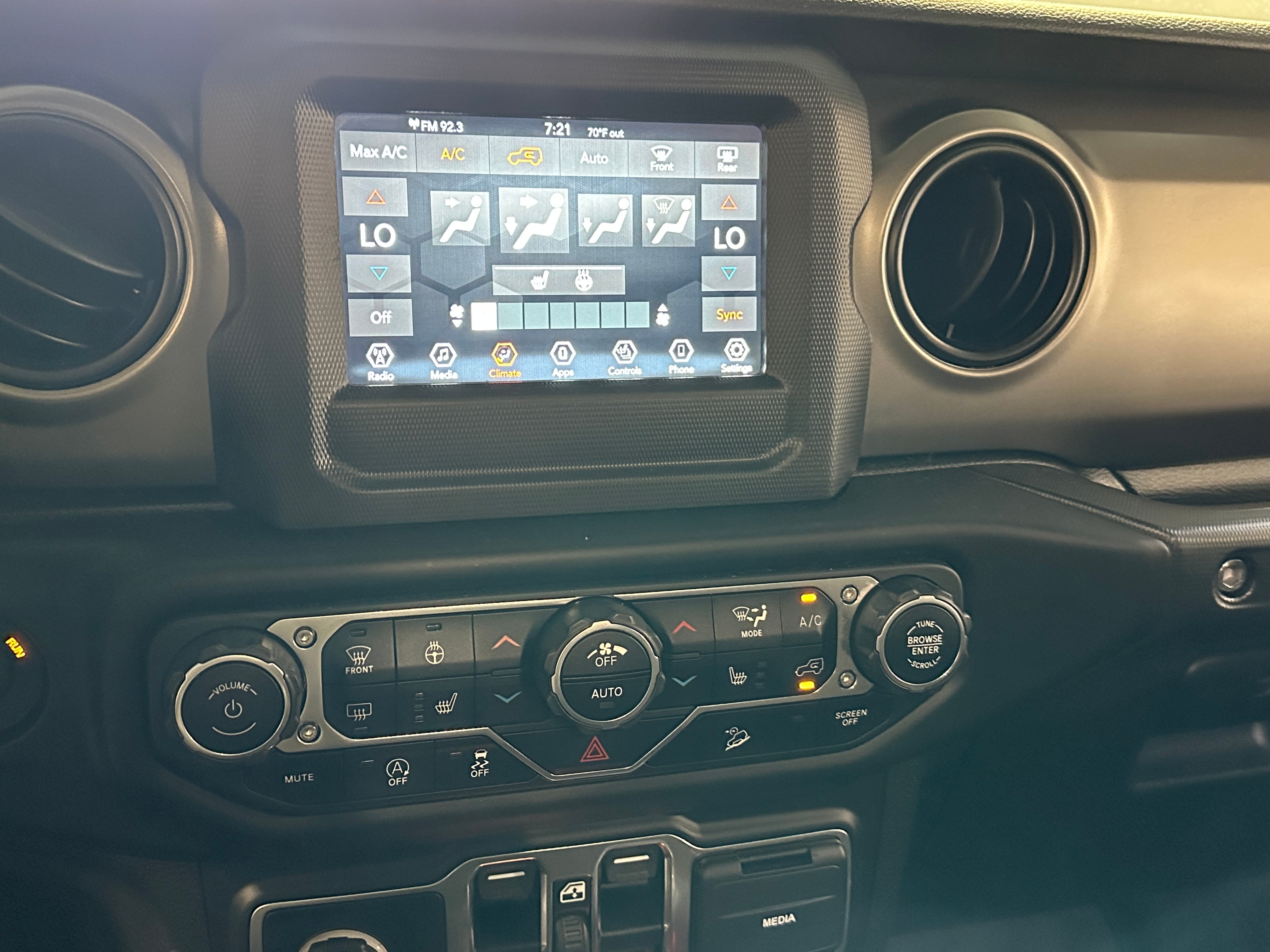 2021 Jeep Wrangler Unlimited Willys 4