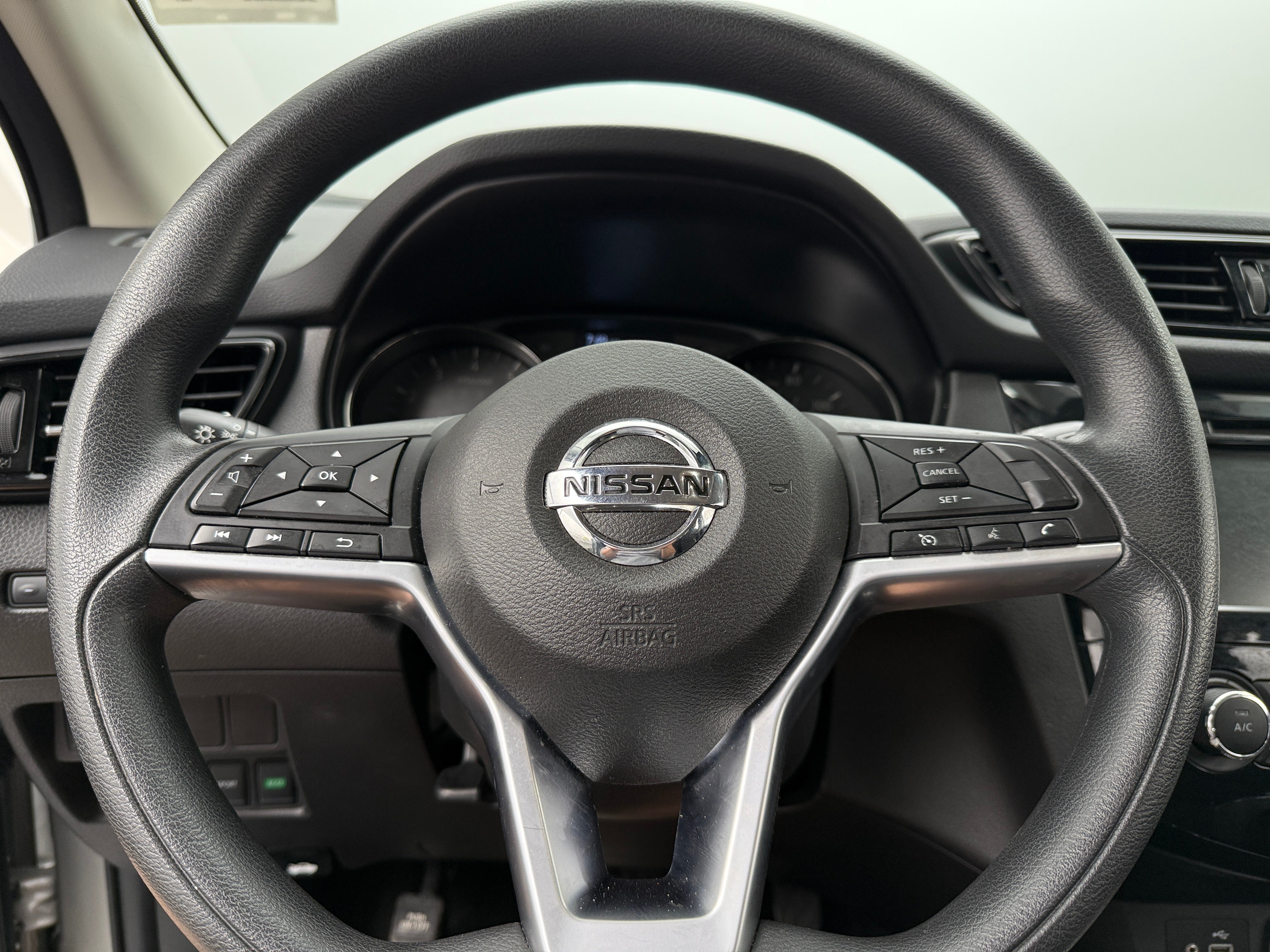 2021 Nissan Rogue Sport S 5