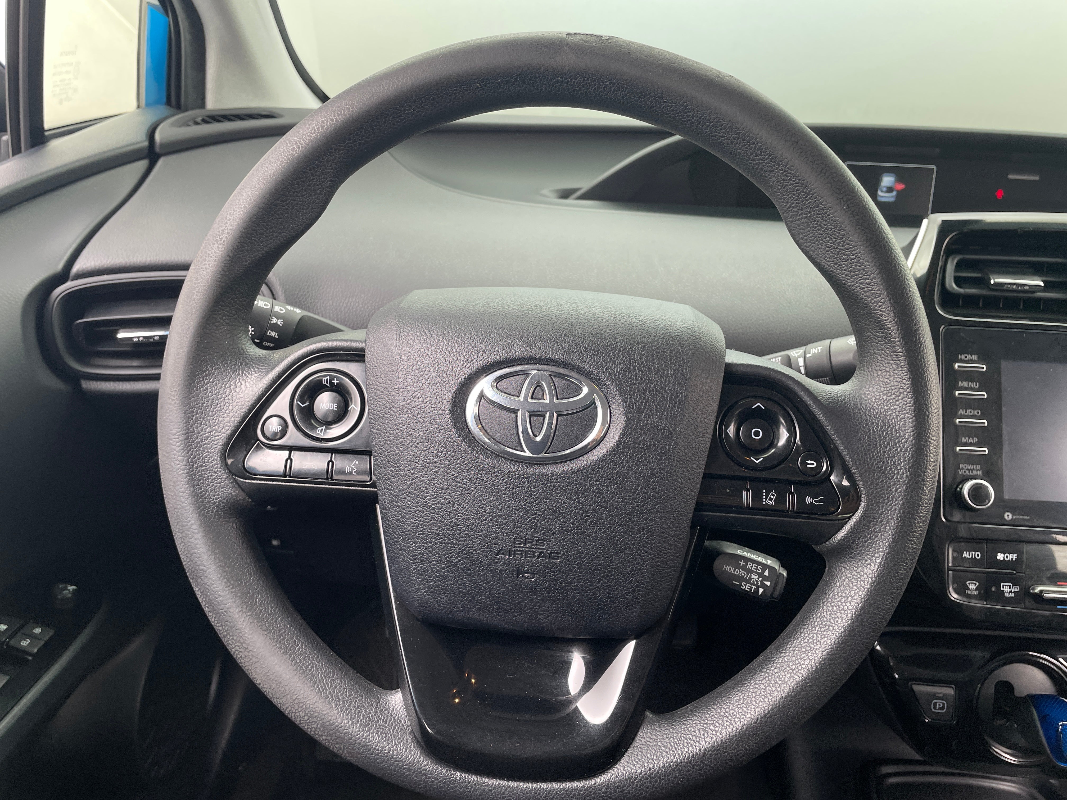 2021 Toyota Prius L Eco 5