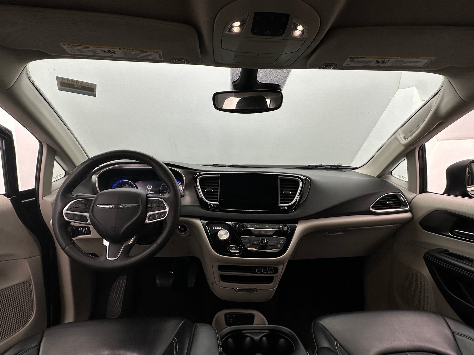 Thumbnail: 2023 Chrysler Pacifica - 2