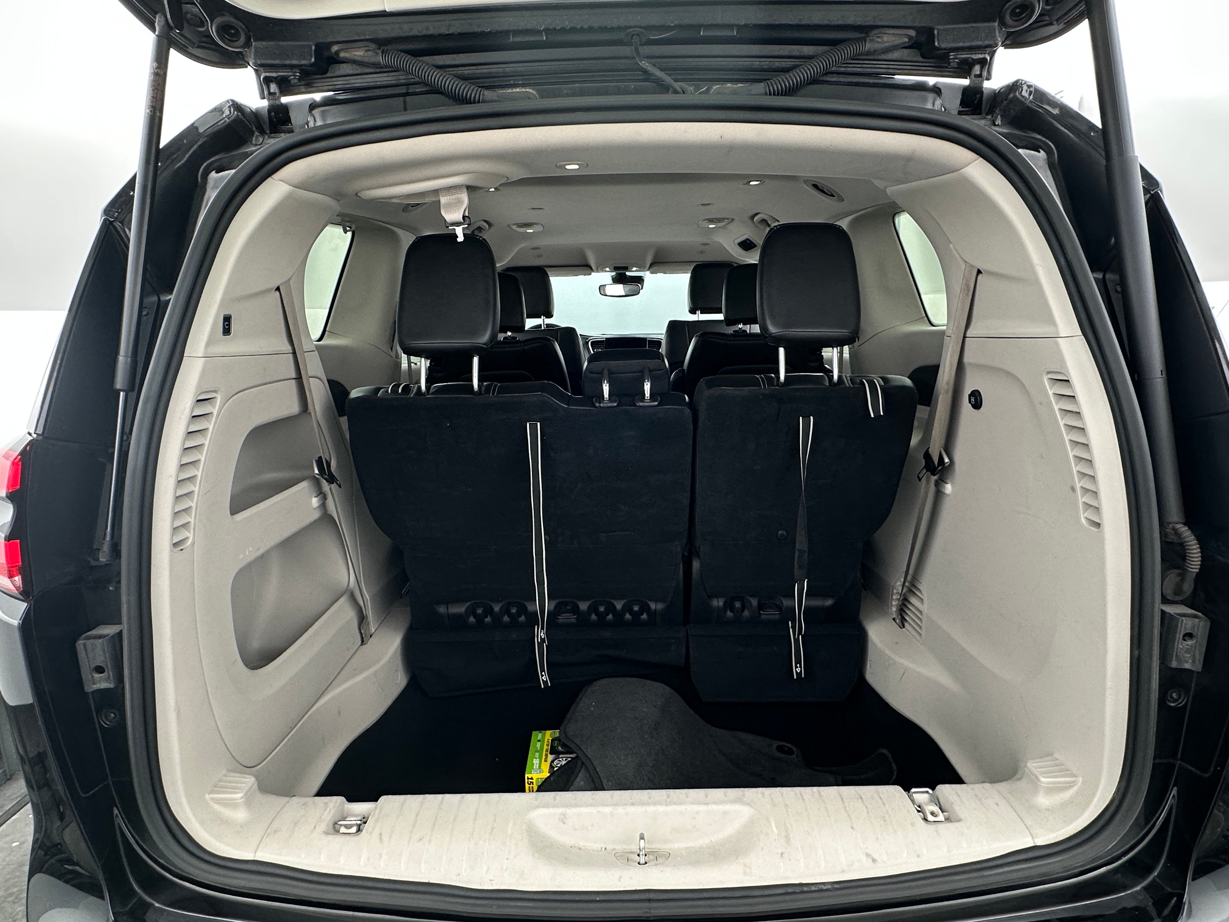 2023 Chrysler Pacifica Touring L 6