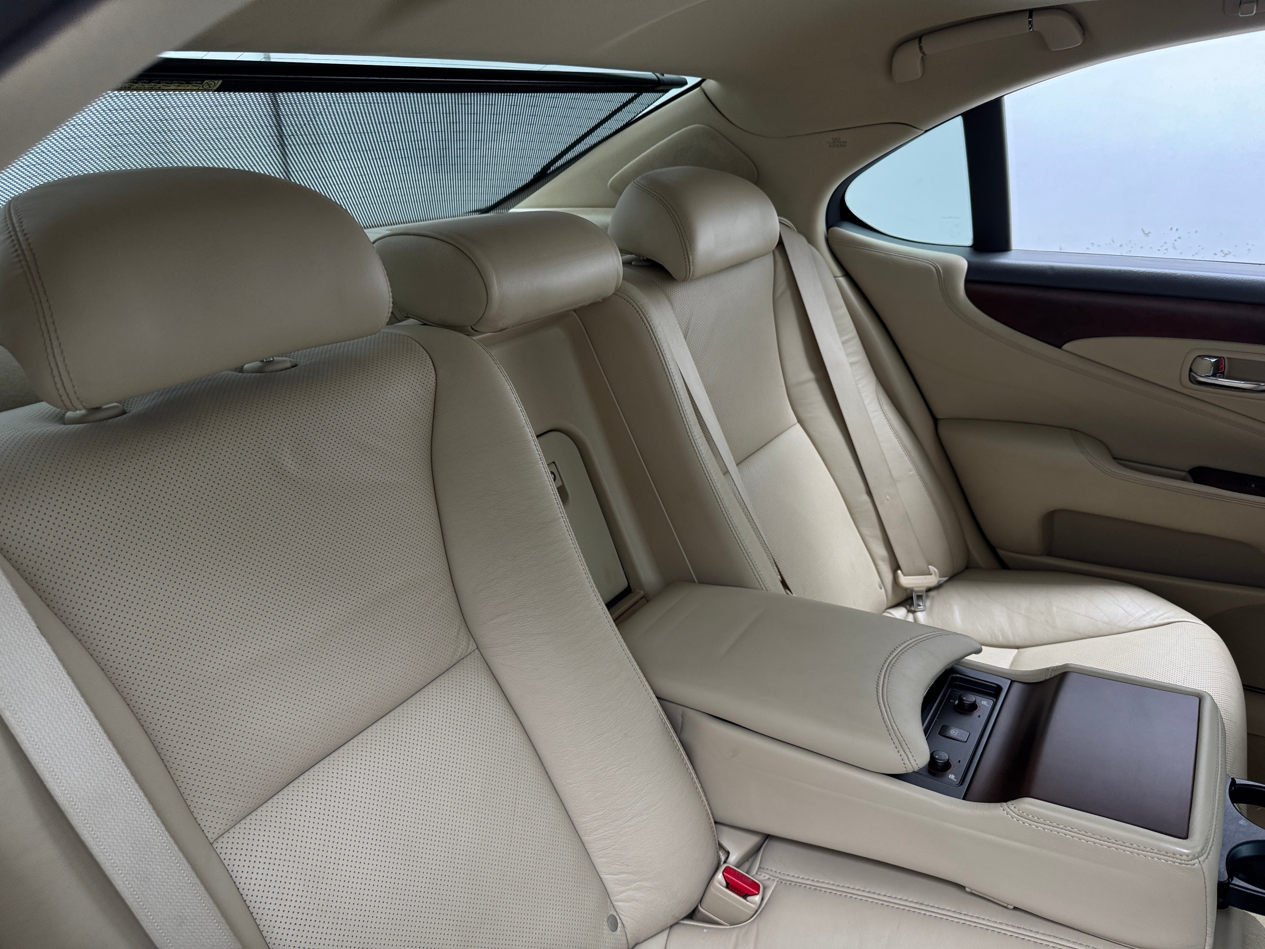2011 Lexus LS 460 5