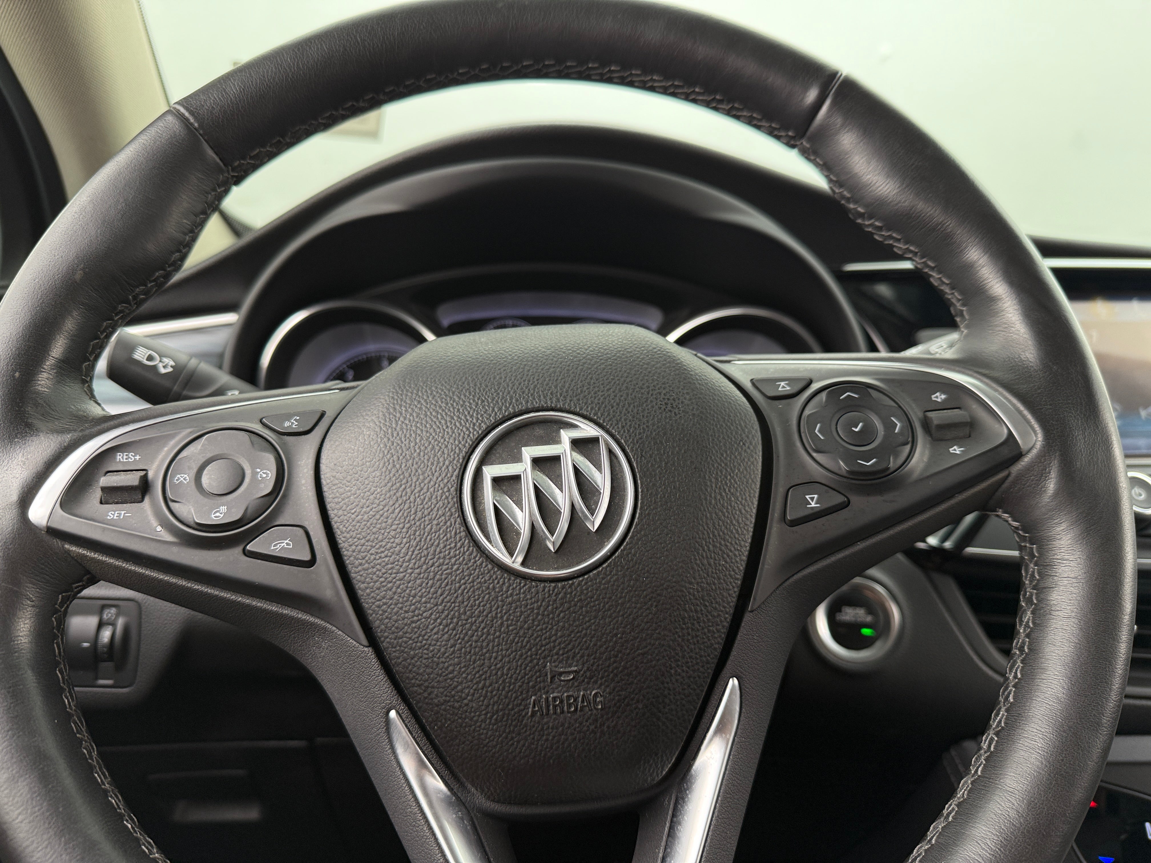 2020 Buick Envision Essence 4