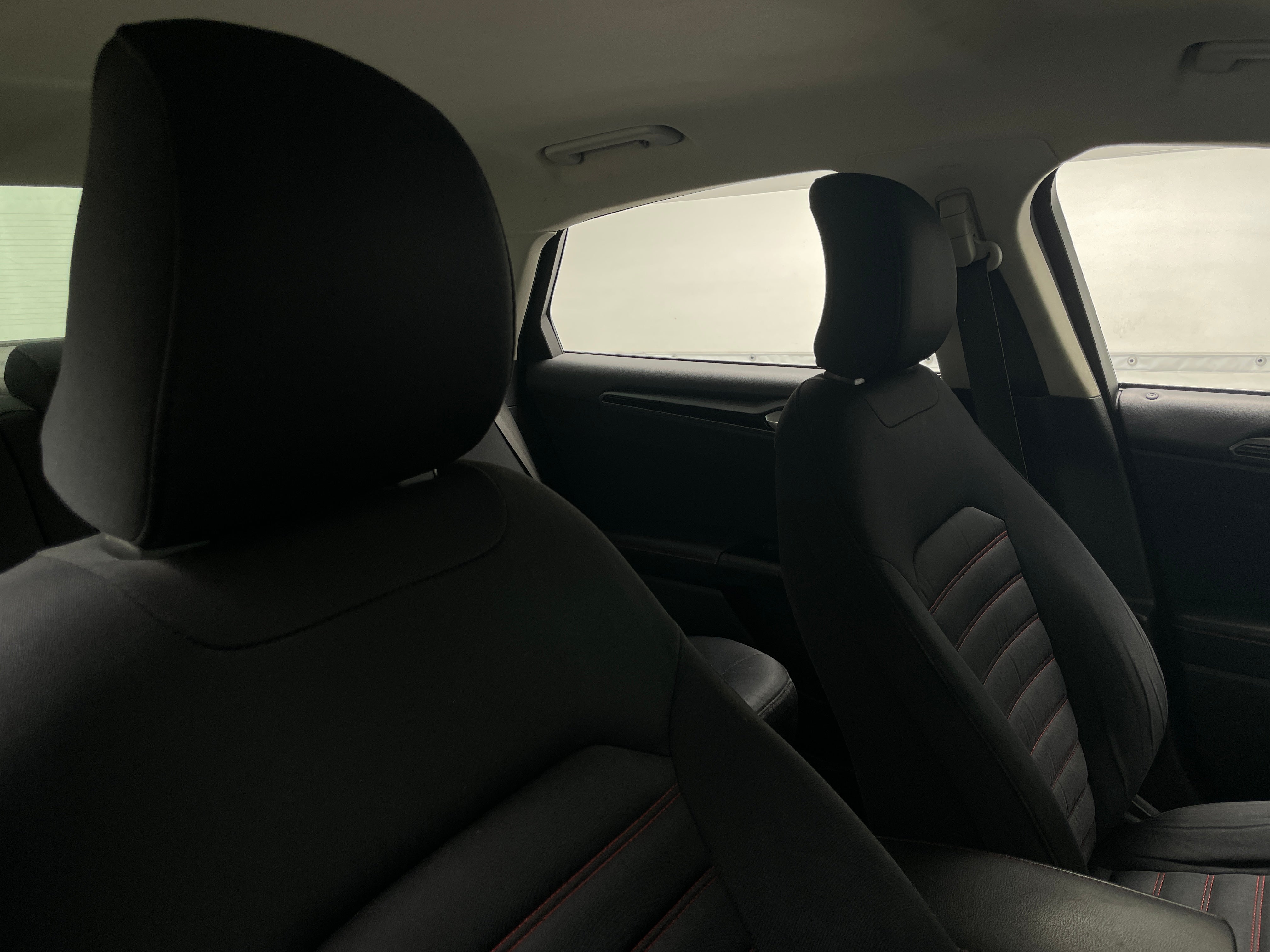 2016 Ford Fusion SE 2