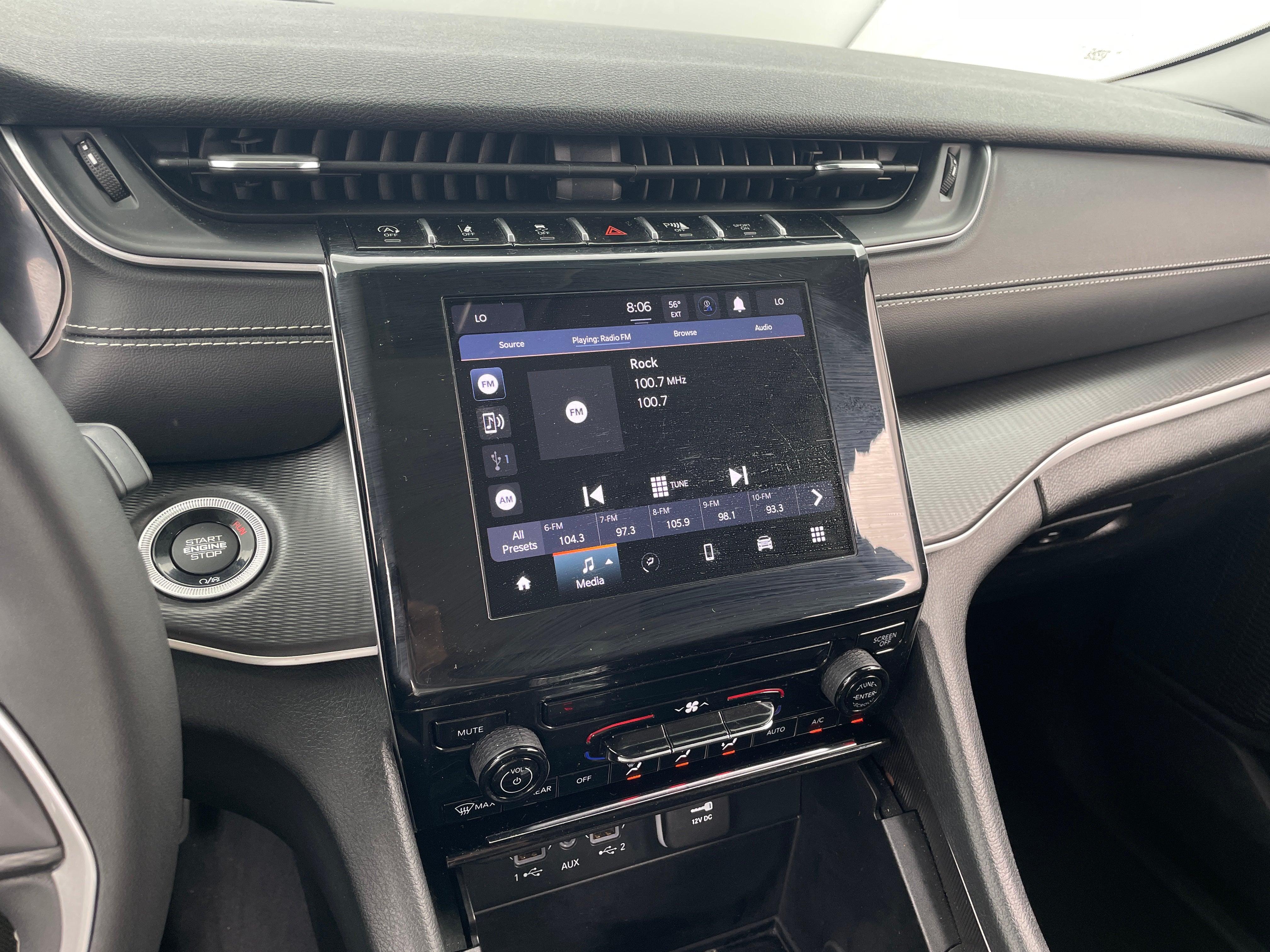 2023 Jeep Grand Cherokee Laredo 4
