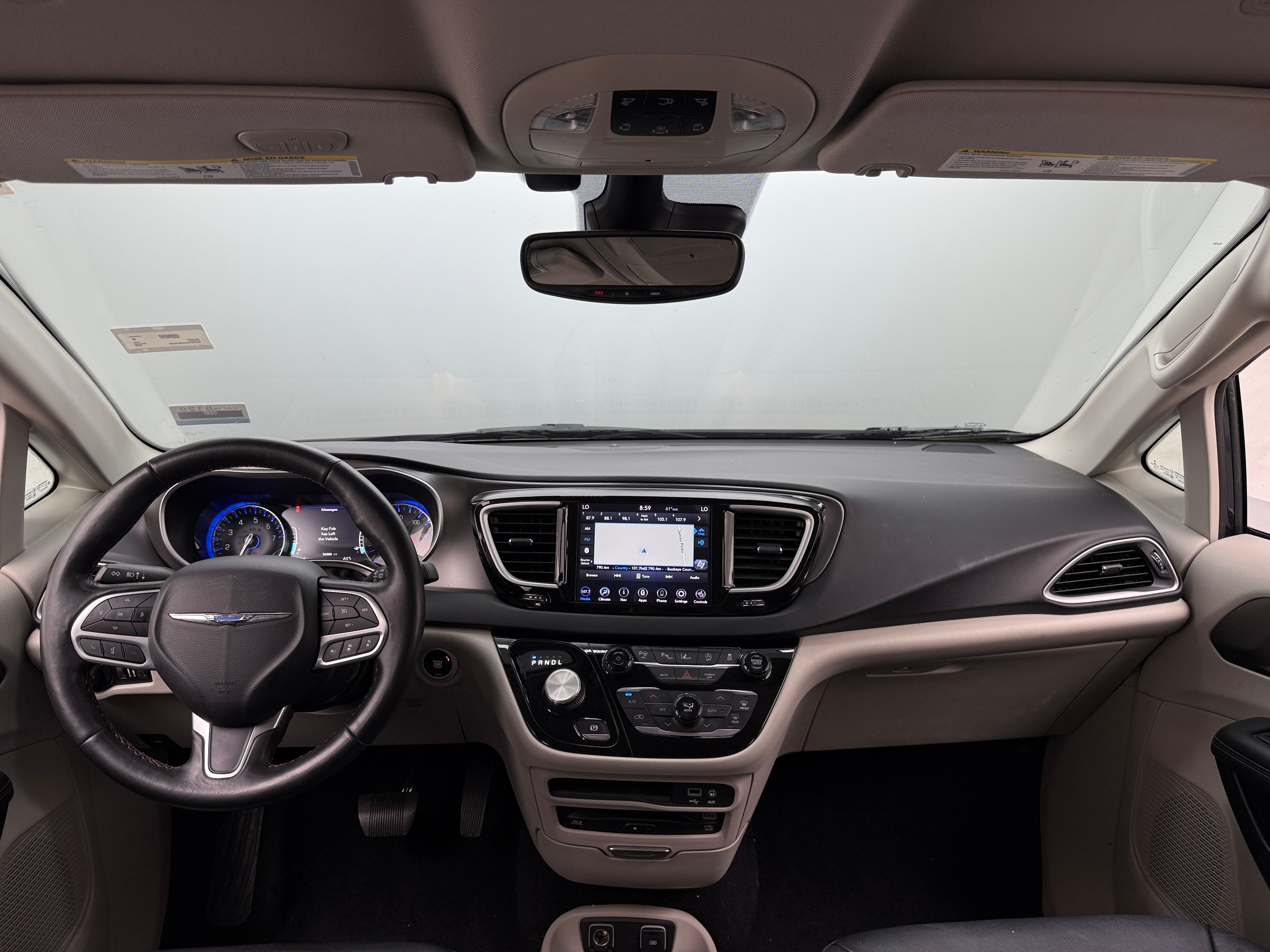 2020 Chrysler Pacifica  2