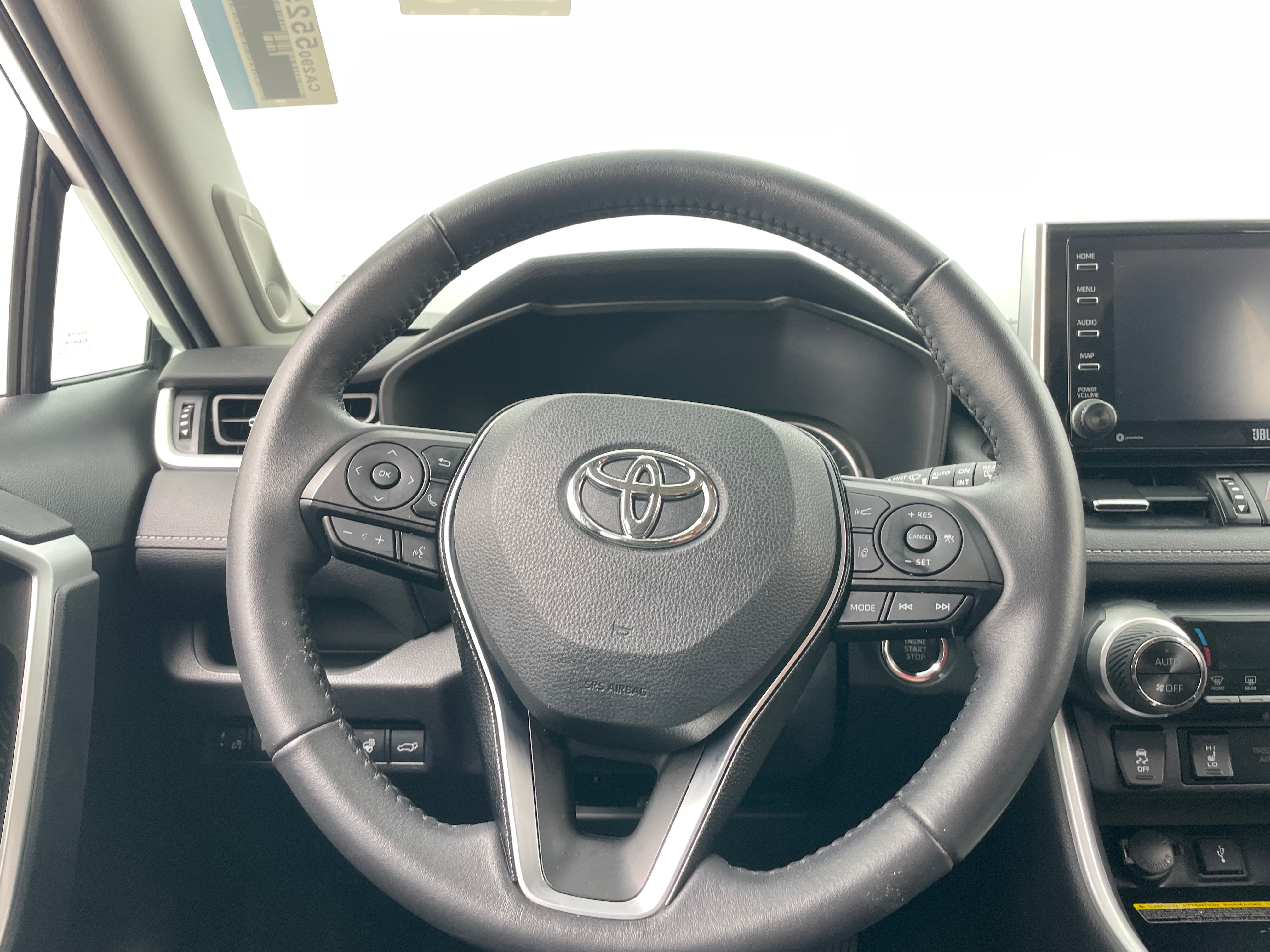 2020 Toyota RAV4 XLE Premium 4
