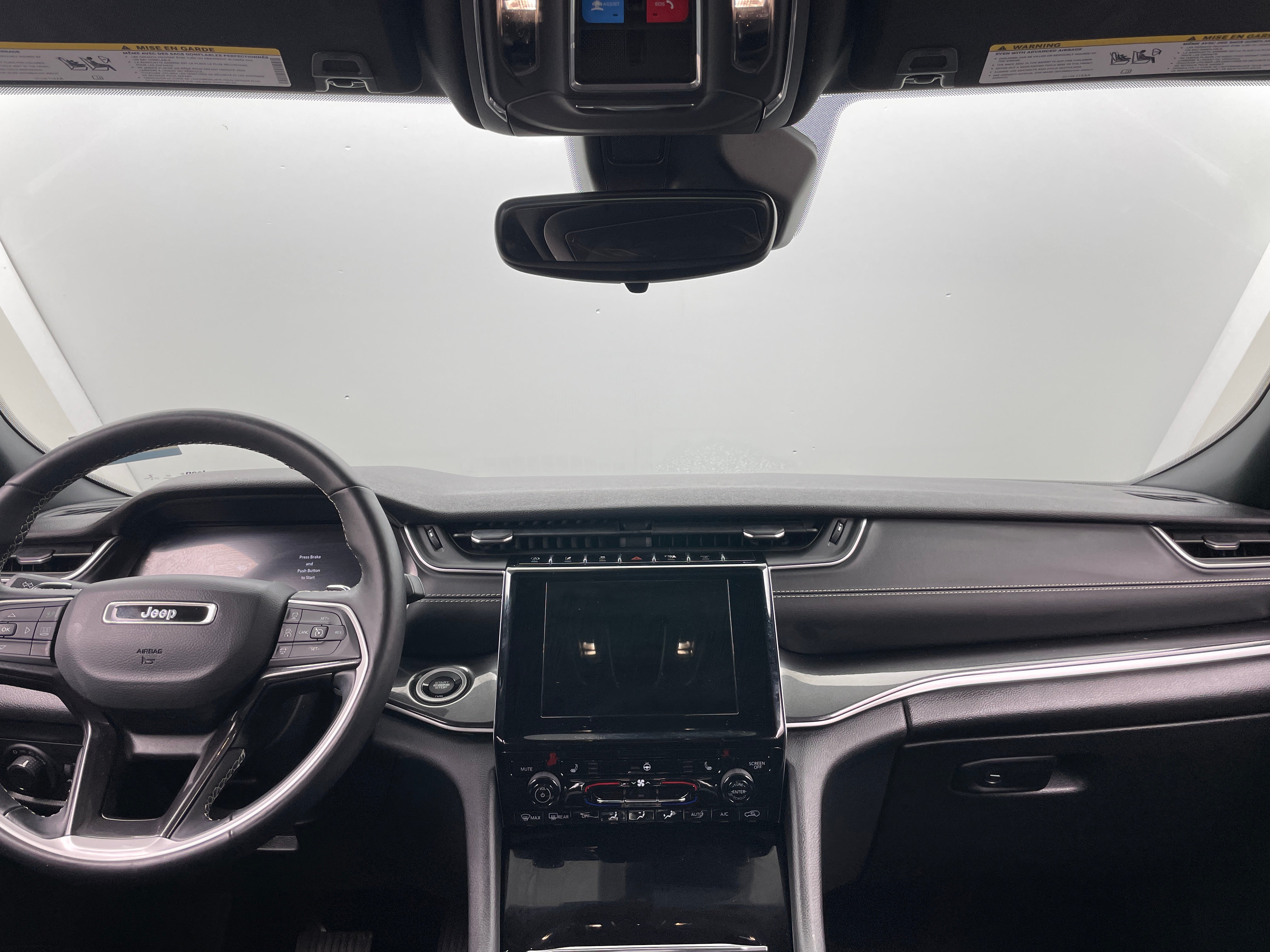 2022 Jeep Grand Cherokee L Altitude 2