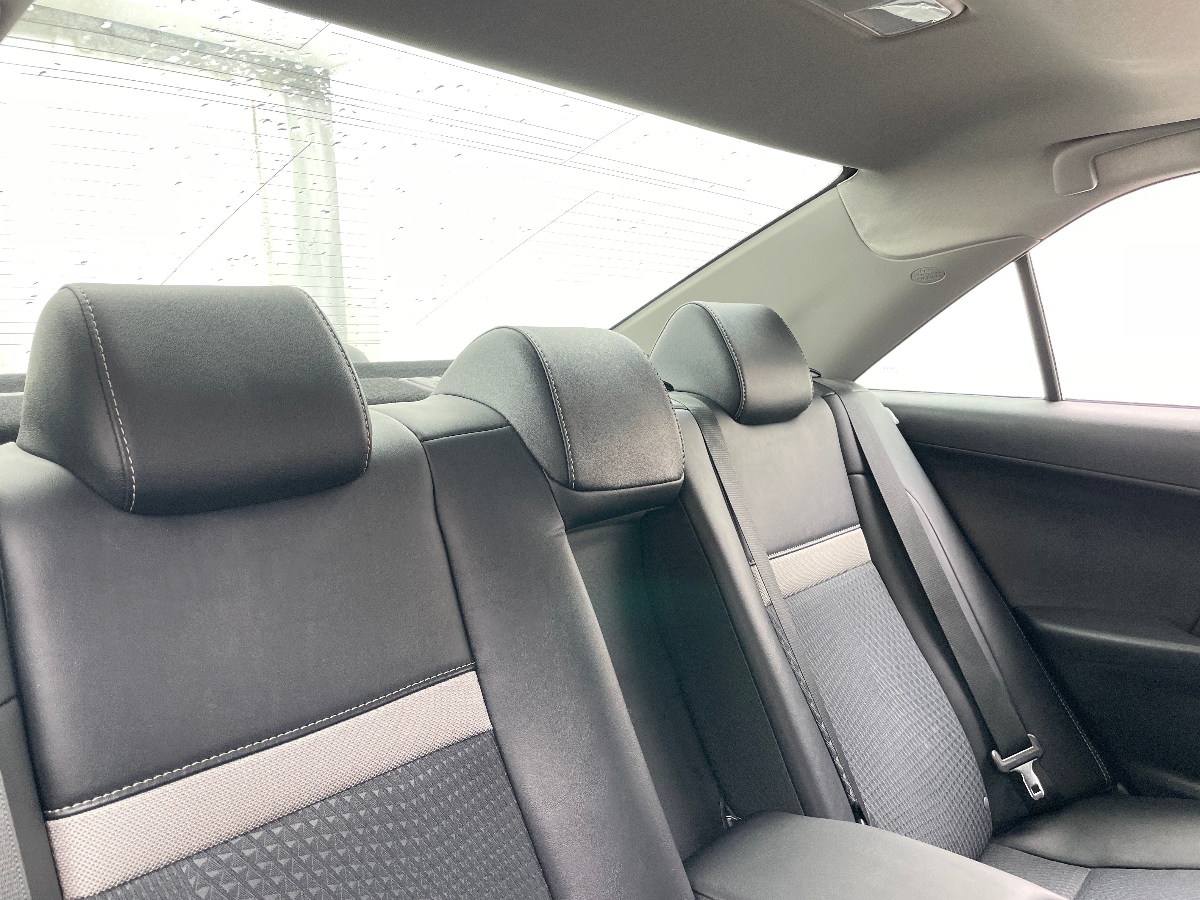 2014 Toyota Camry SE 6