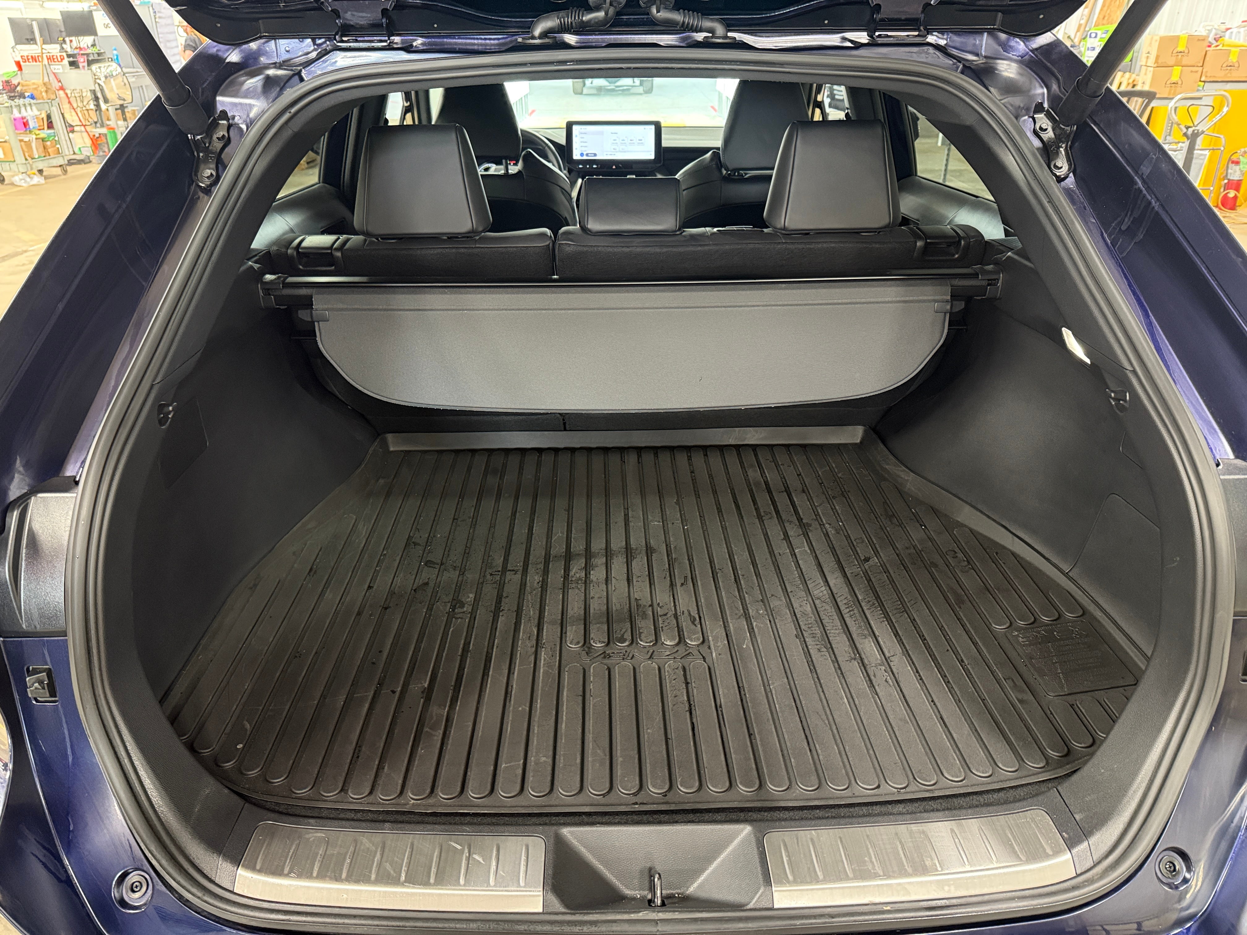 2024 Toyota Venza XLE 6
