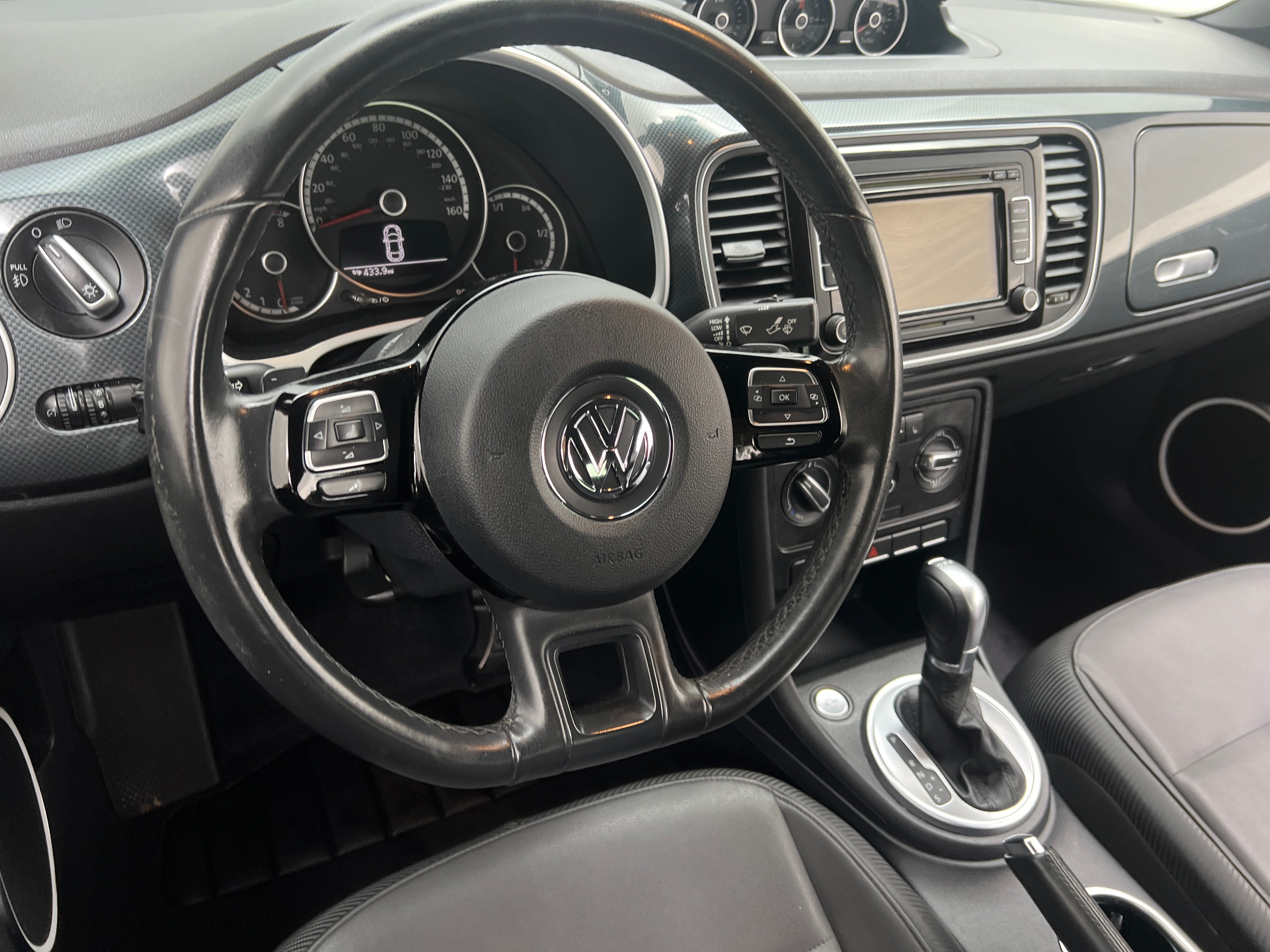 2015 Volkswagen Beetle R-Line 5