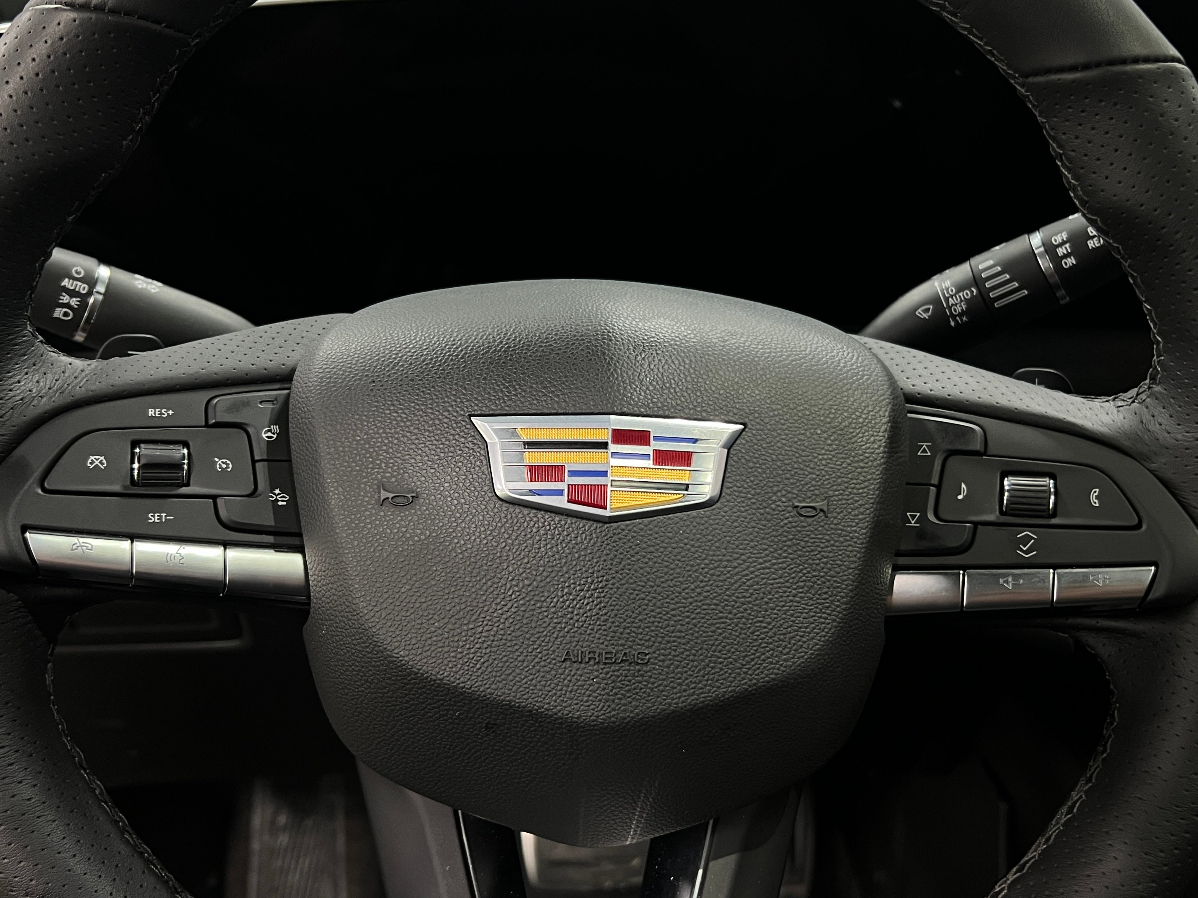 2024 Cadillac XT4 Sport 4