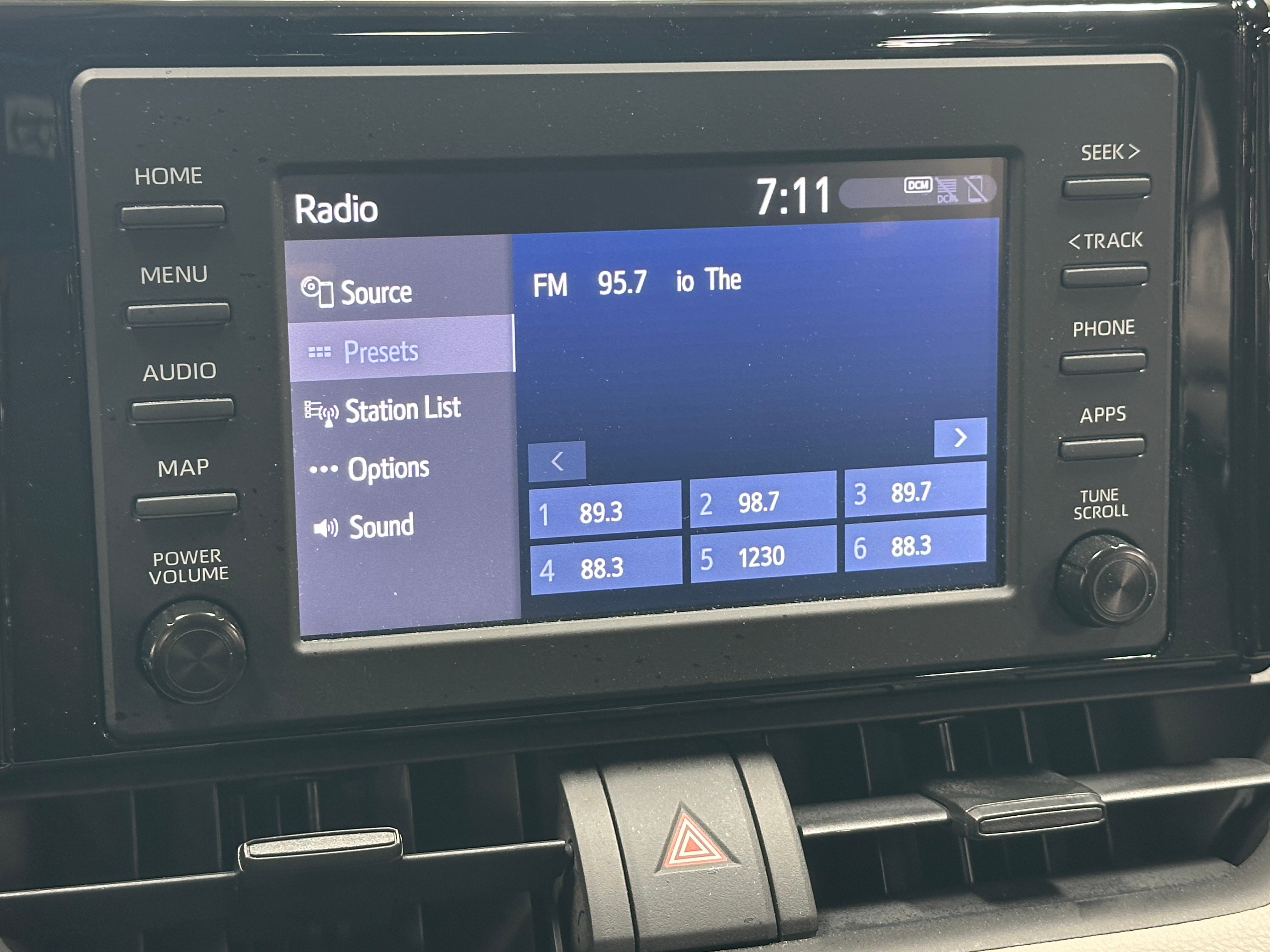 2019 Toyota RAV4 XLE 4