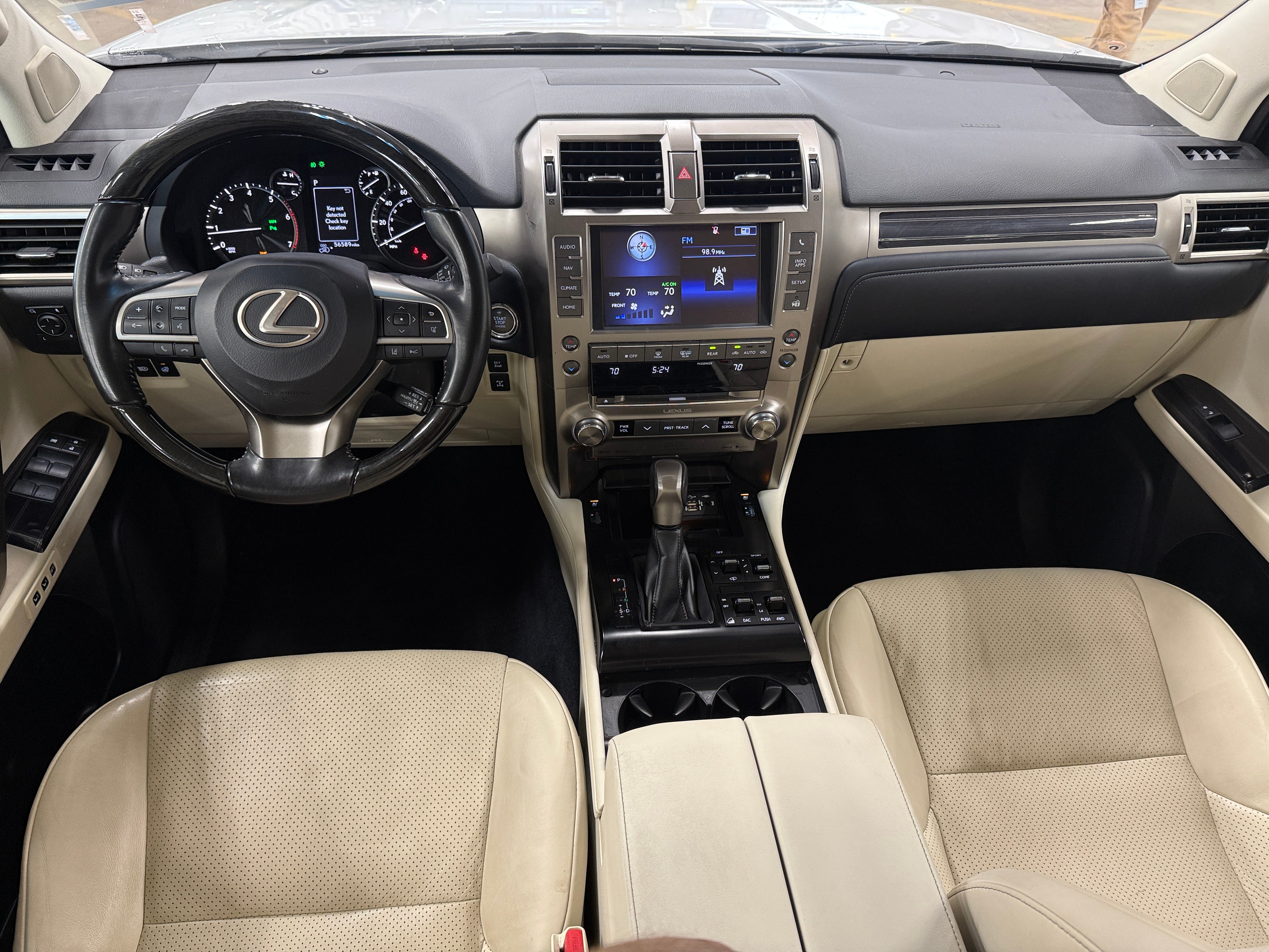 2020 Lexus GX 460 Luxury 2
