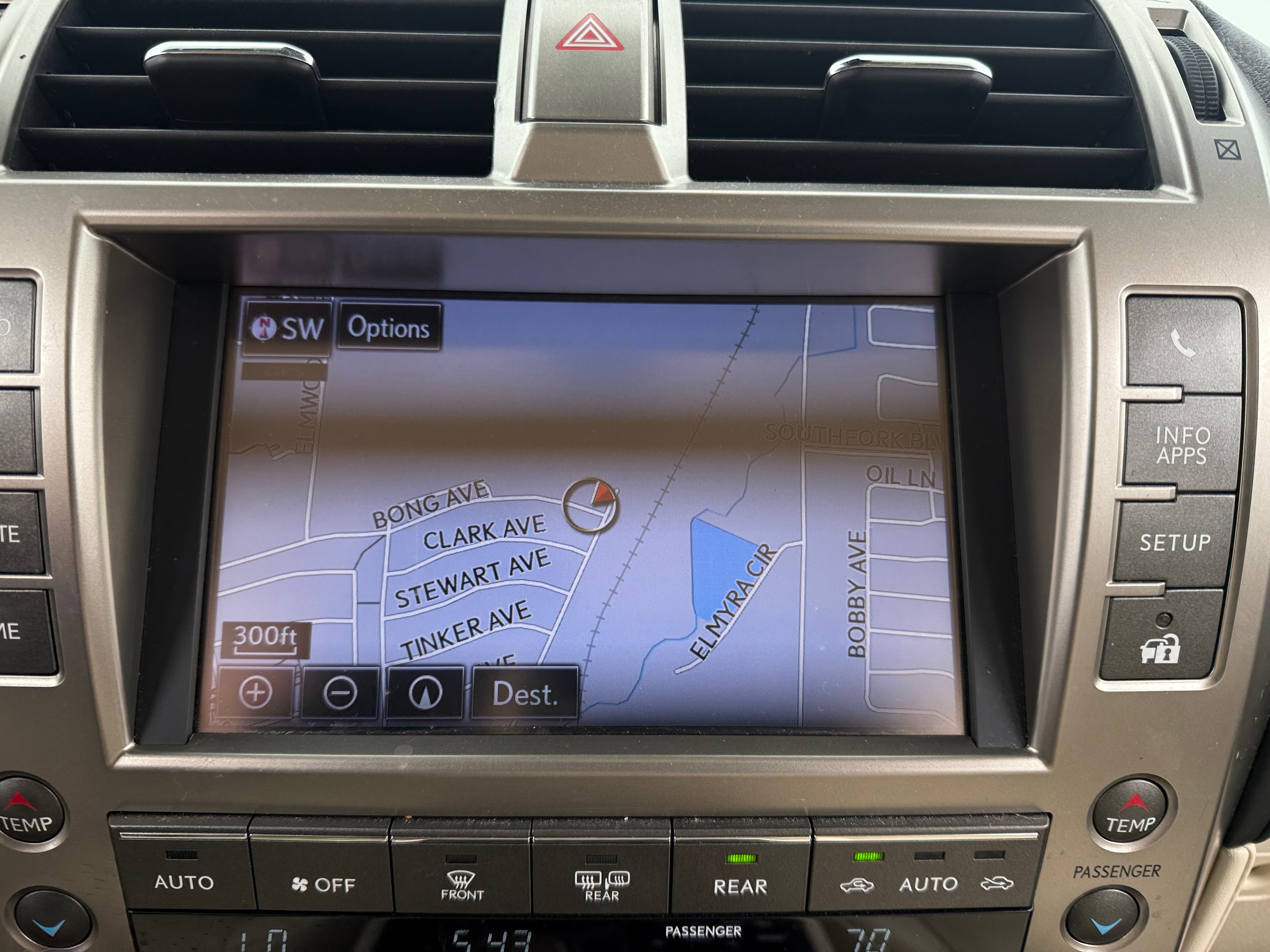 2020 Lexus GX 460 Luxury 3