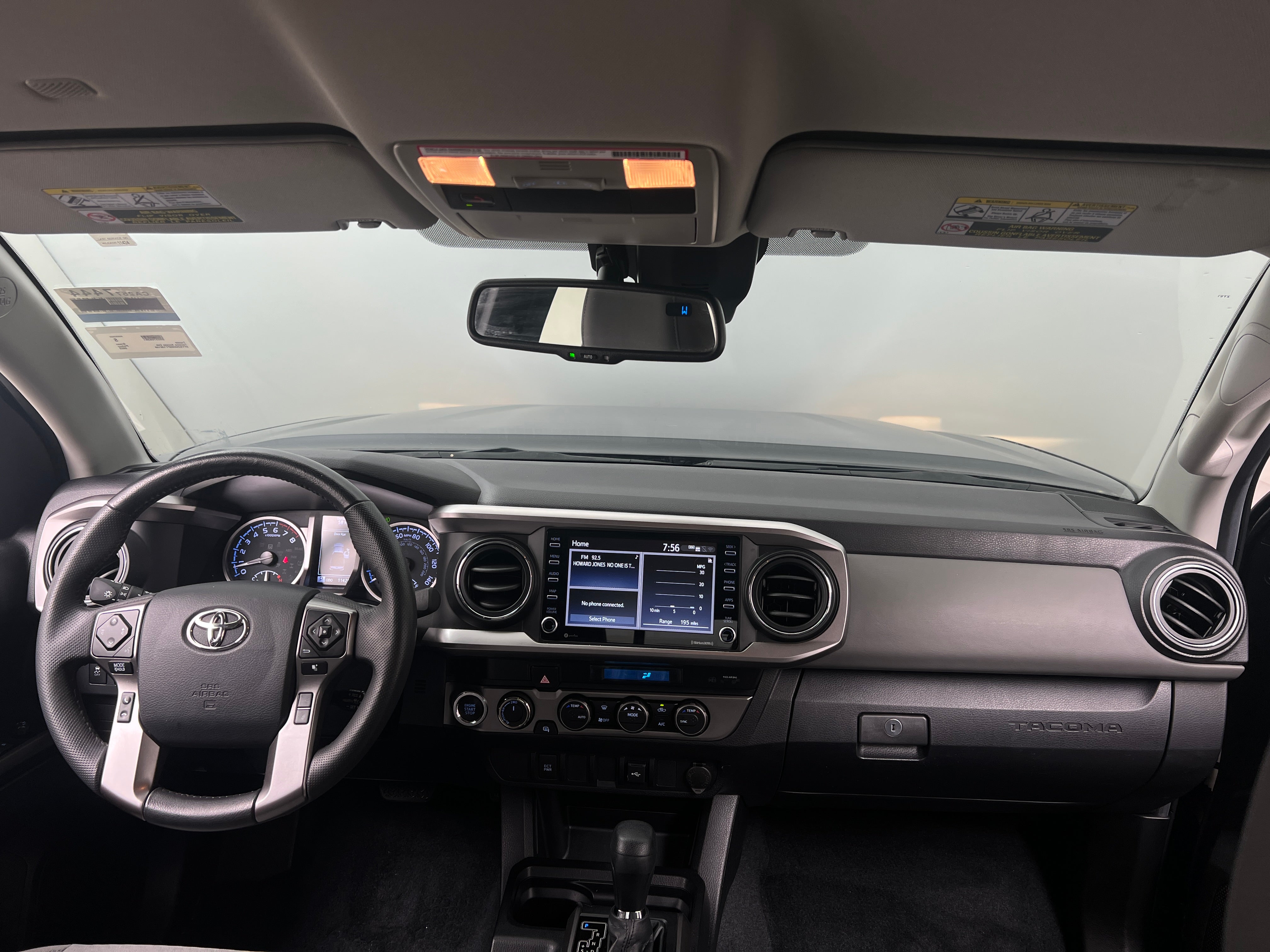 2023 Toyota Tacoma SR5 3